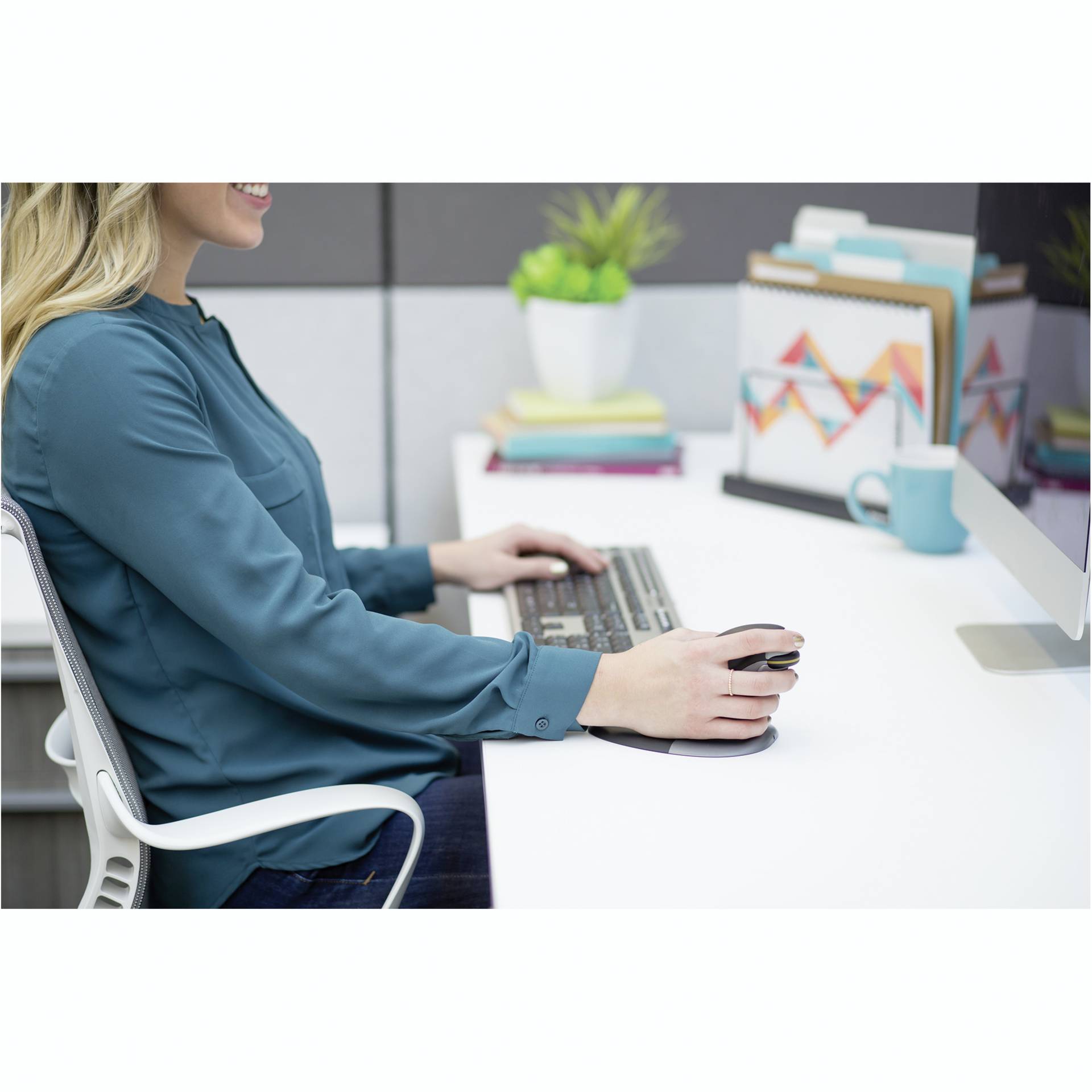 Fellowes Penguin ambidestro mouse verticale M - wireless