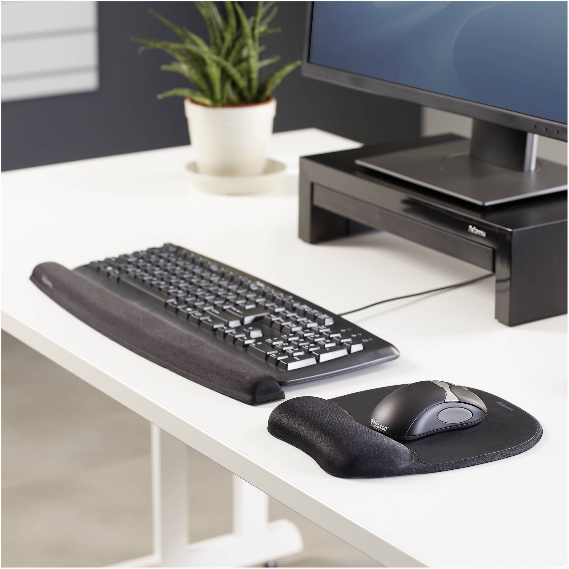 Fellowes Memory Foam poggiapolsi con tappetino mouse nero