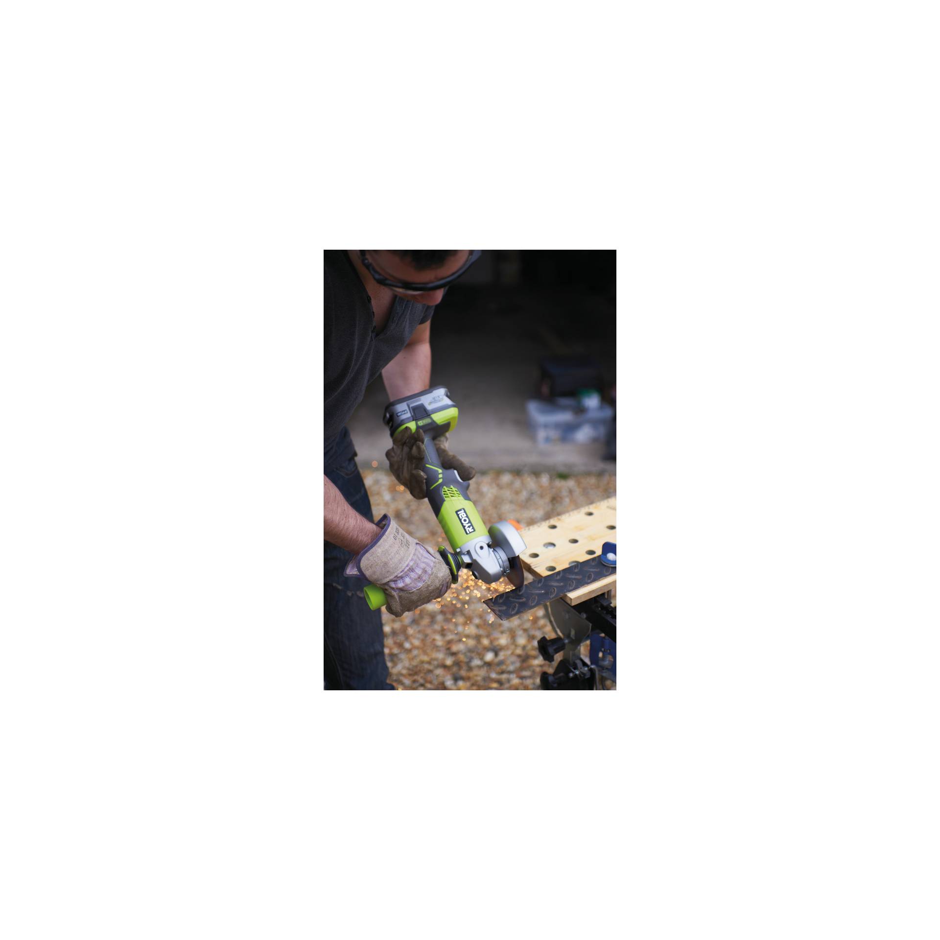 Ryobi R18AG-0 ONE+ Smerigliatrice angolare a batt.