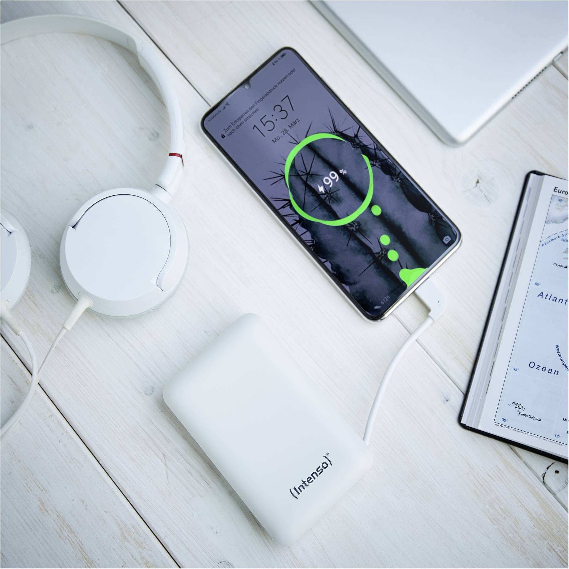 Intenso Powerbank XC10000 bianco +USB-A zu tipo C cavo 10000