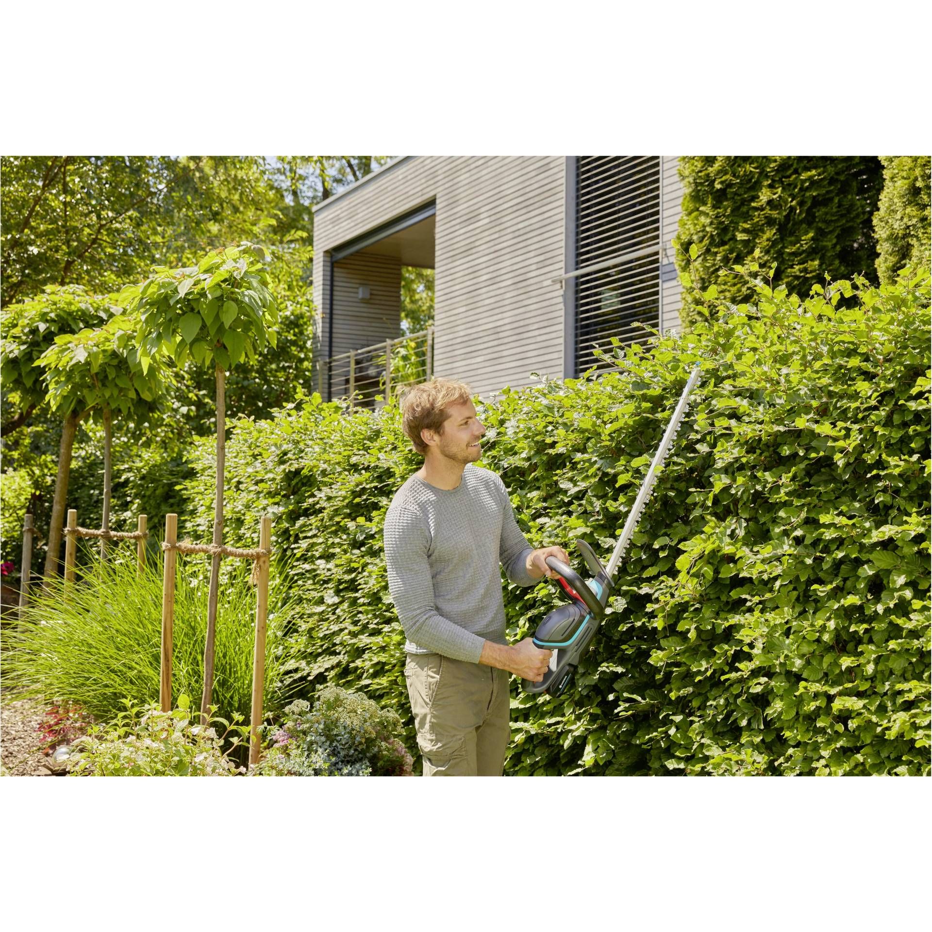 Gardena Hedge Trimmer Comfort Cut, 60 18V-P4A Ready-To-Use S