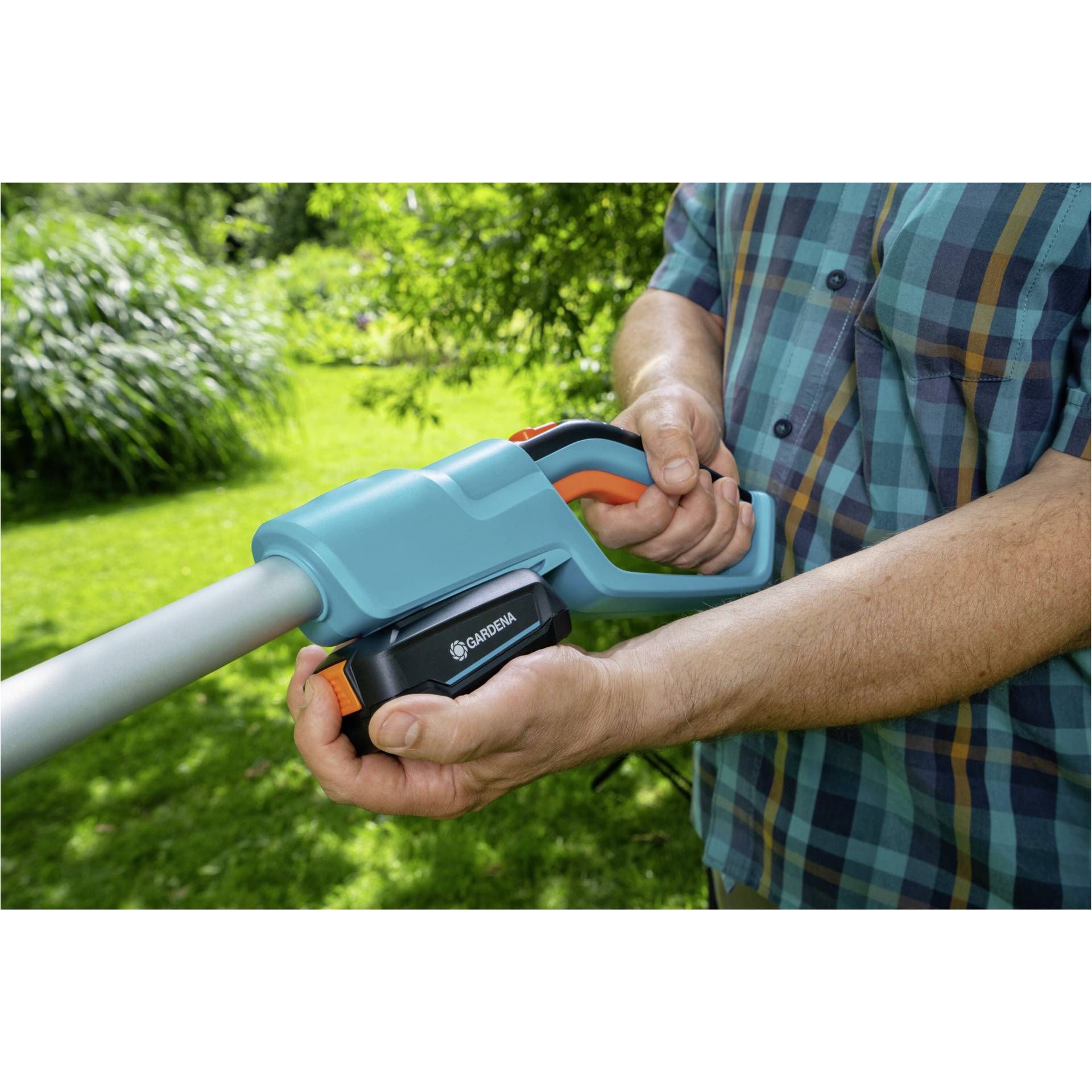 Gardena Tagliasiepi a batteria THS 42/18V P4A Ready-To-Use k