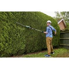 Bosch UniversalHedgePole 18 Cordless Telescopic HedgeTrimmer 2