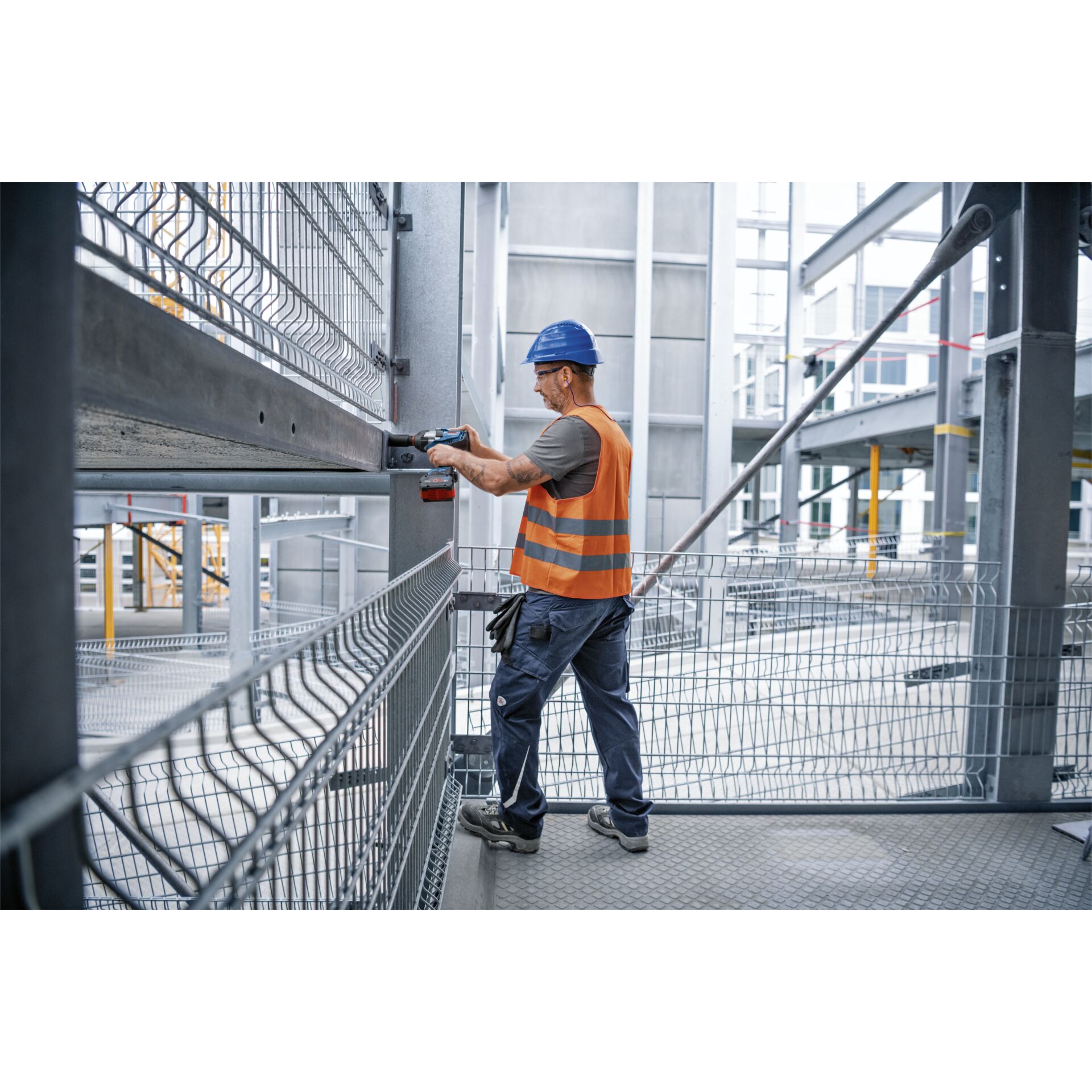 Bosch GDS 18V-1050 H L-BOXX Cordless Impact Driver