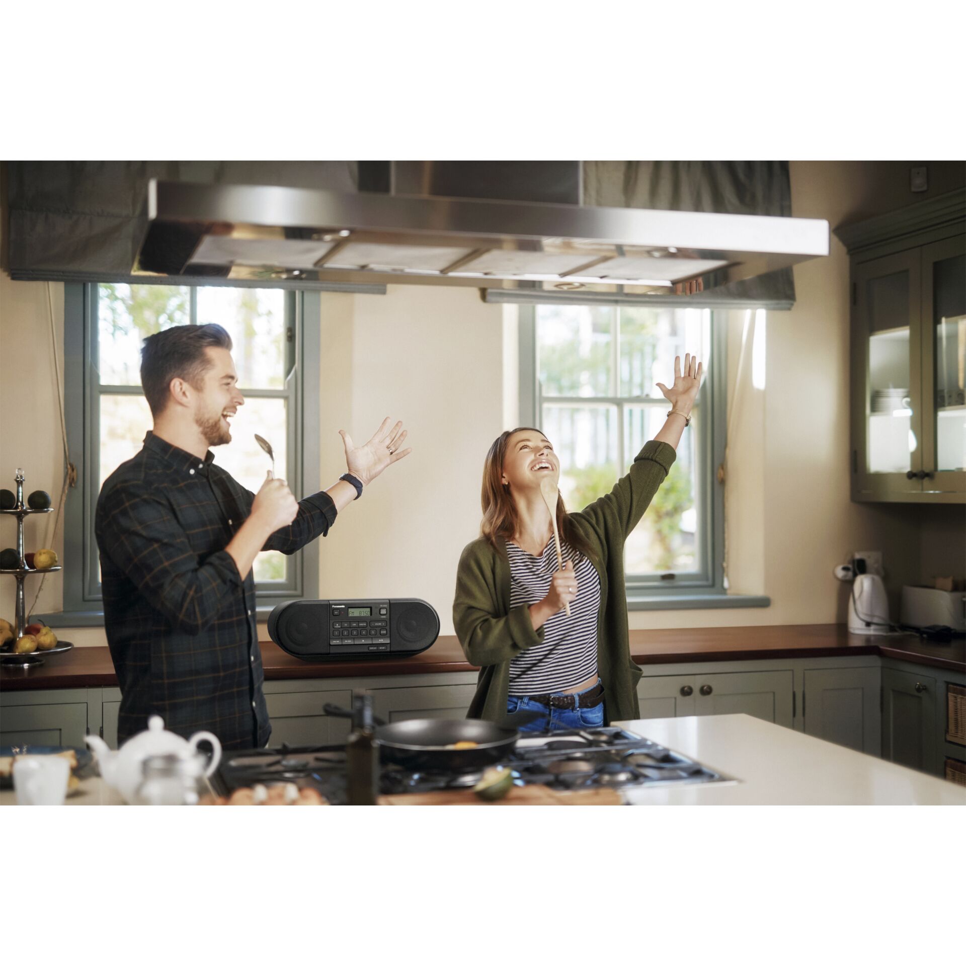 Panasonic RX-D552E-K nero
