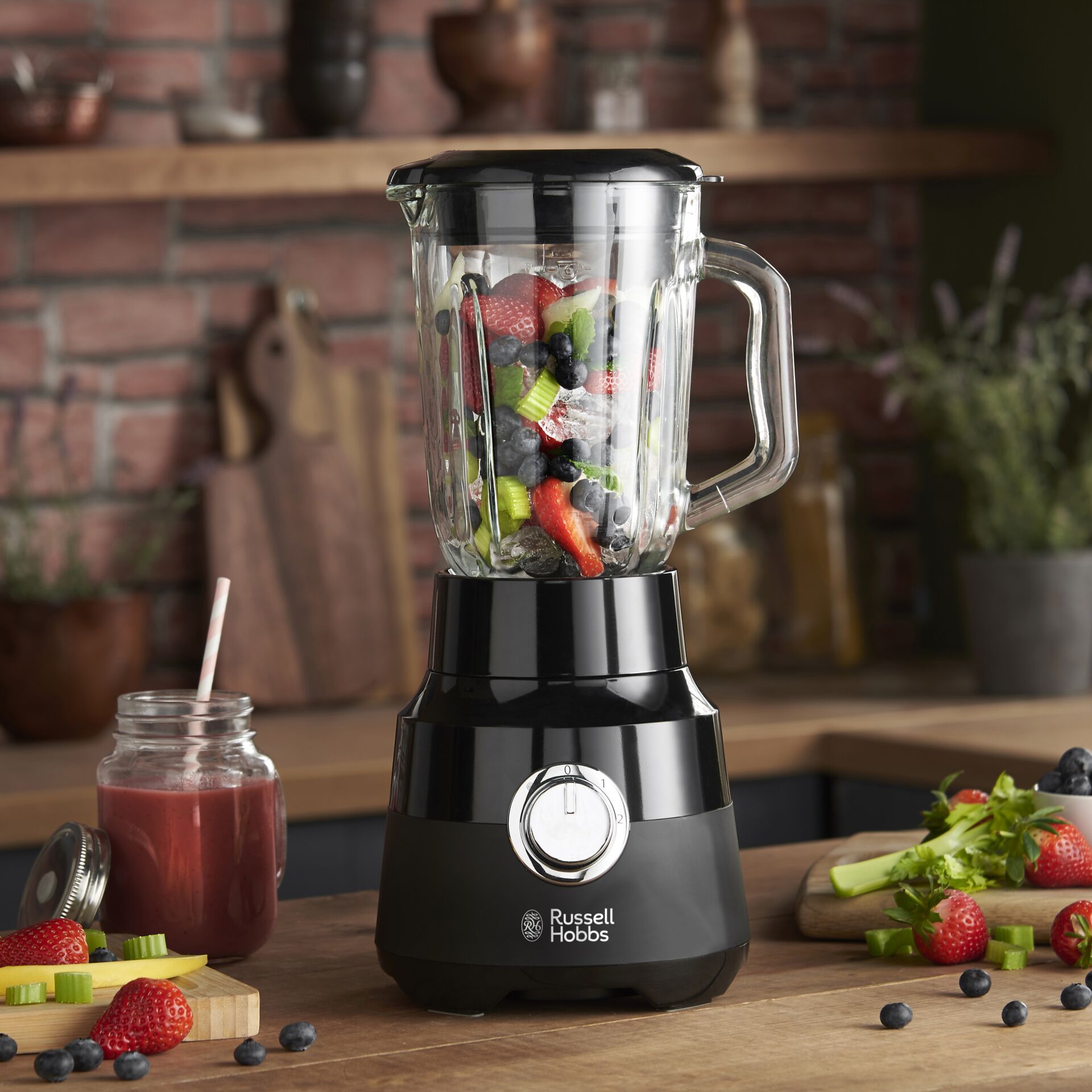 Russell Hobbs 24722-56 Matte Black Table Blender