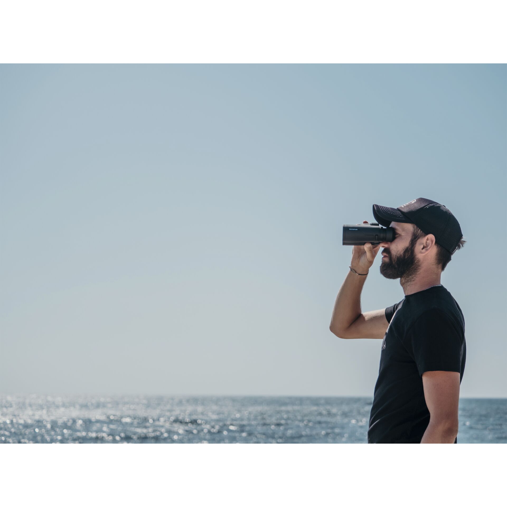 Olympus 10x42 Pro