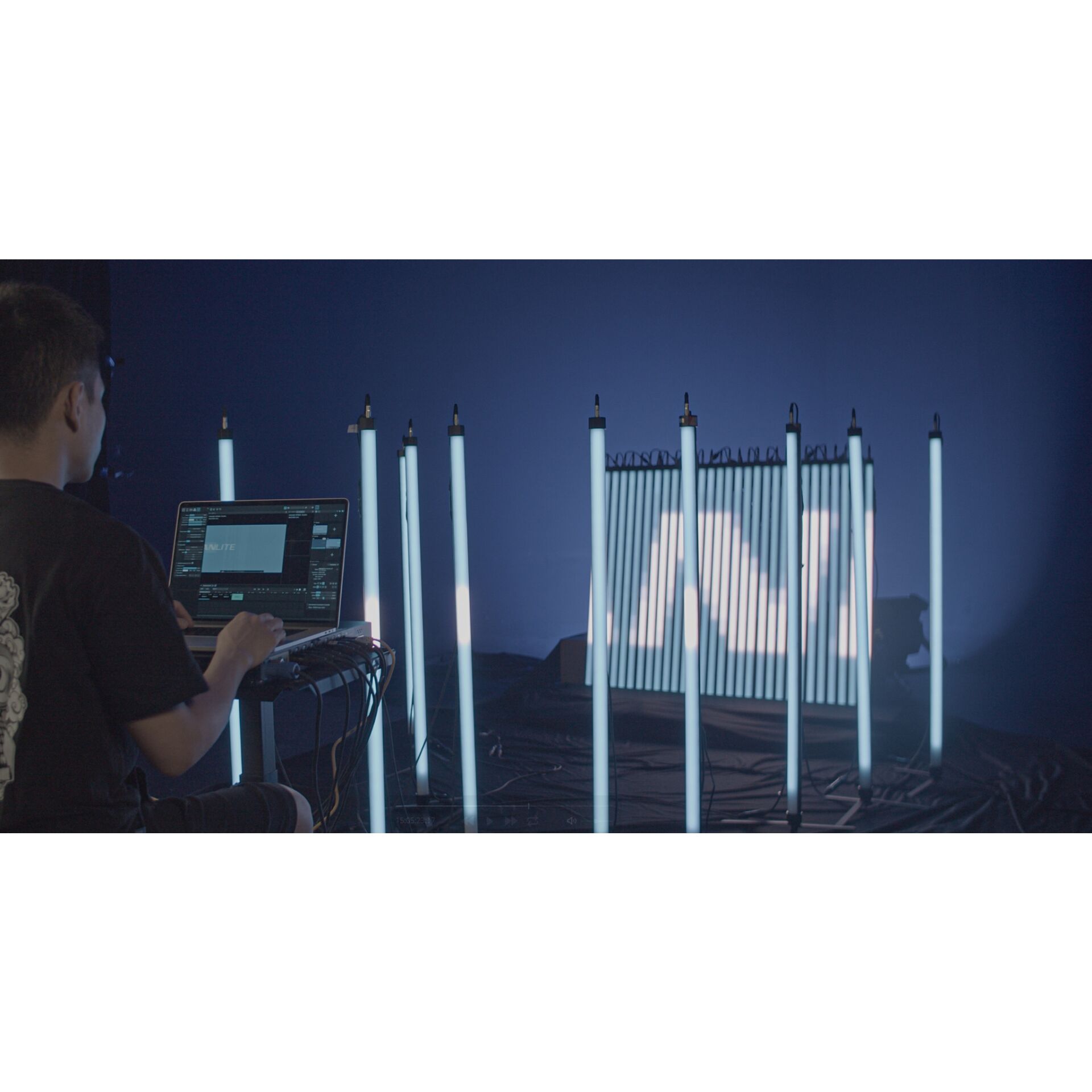 Nanlite PavoTube II 30X 4 Light Kit RGBWW LED Pixel Tube