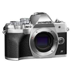 Olympus OM-D E-M10 Mark IV Body argento 2