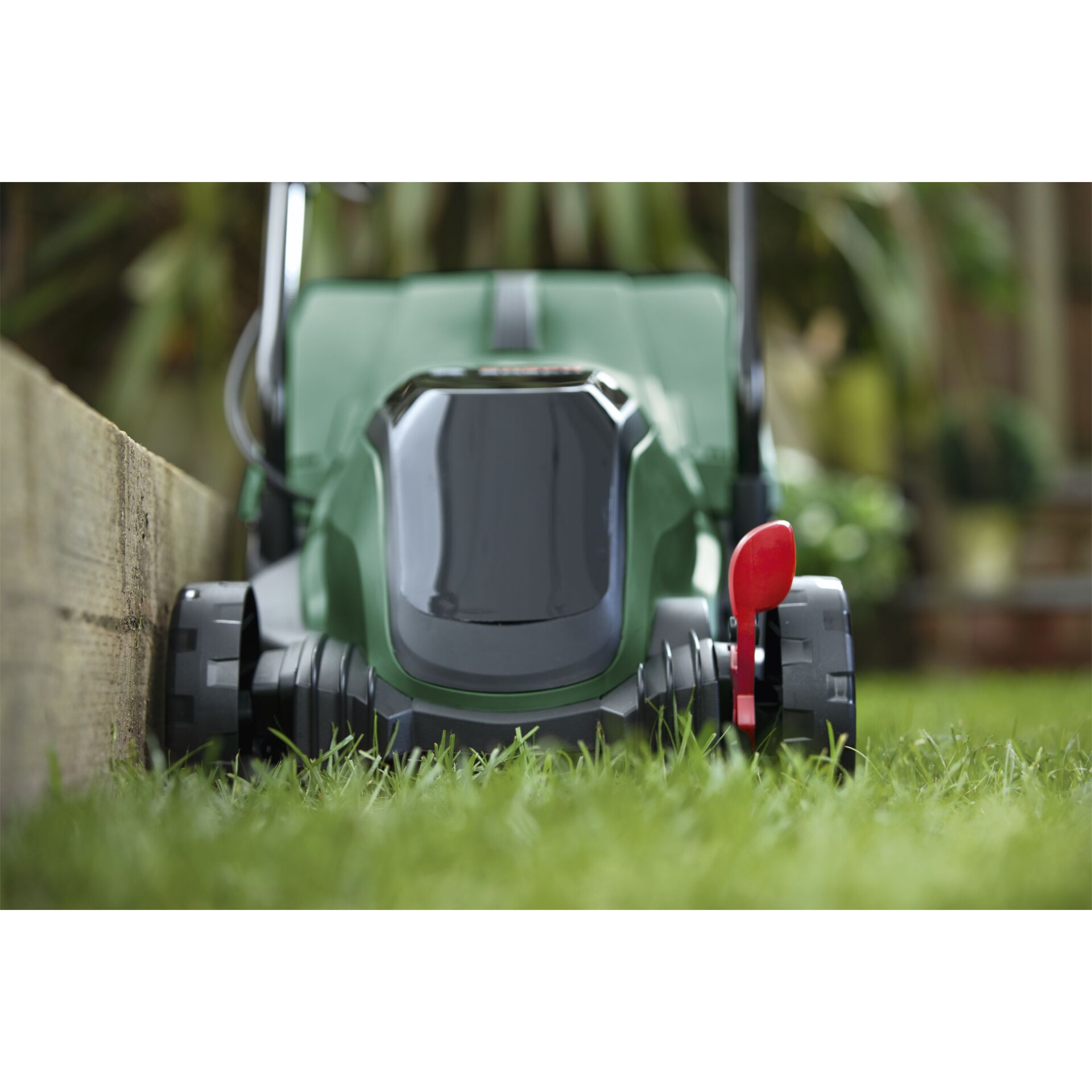 Bosch City Mower 18V-32 Taglia Erba a batteria
