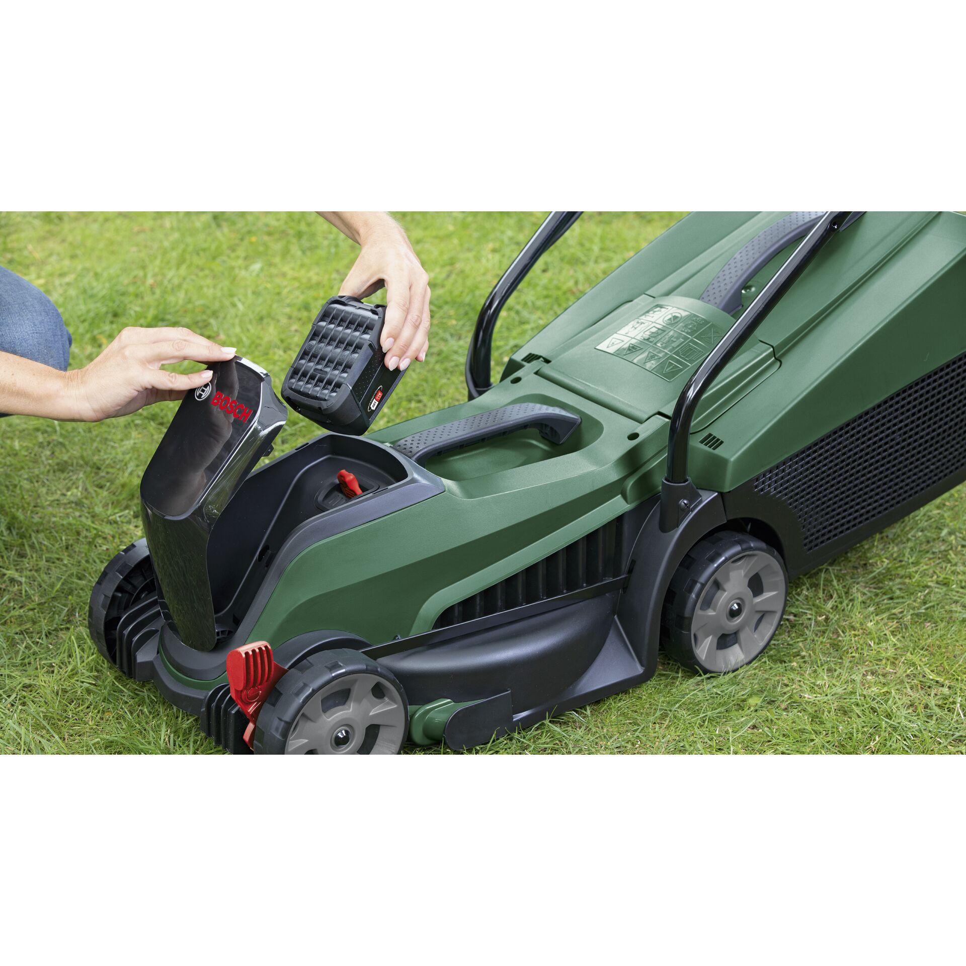 Bosch City Mower 18V-32 Taglia Erba a batteria