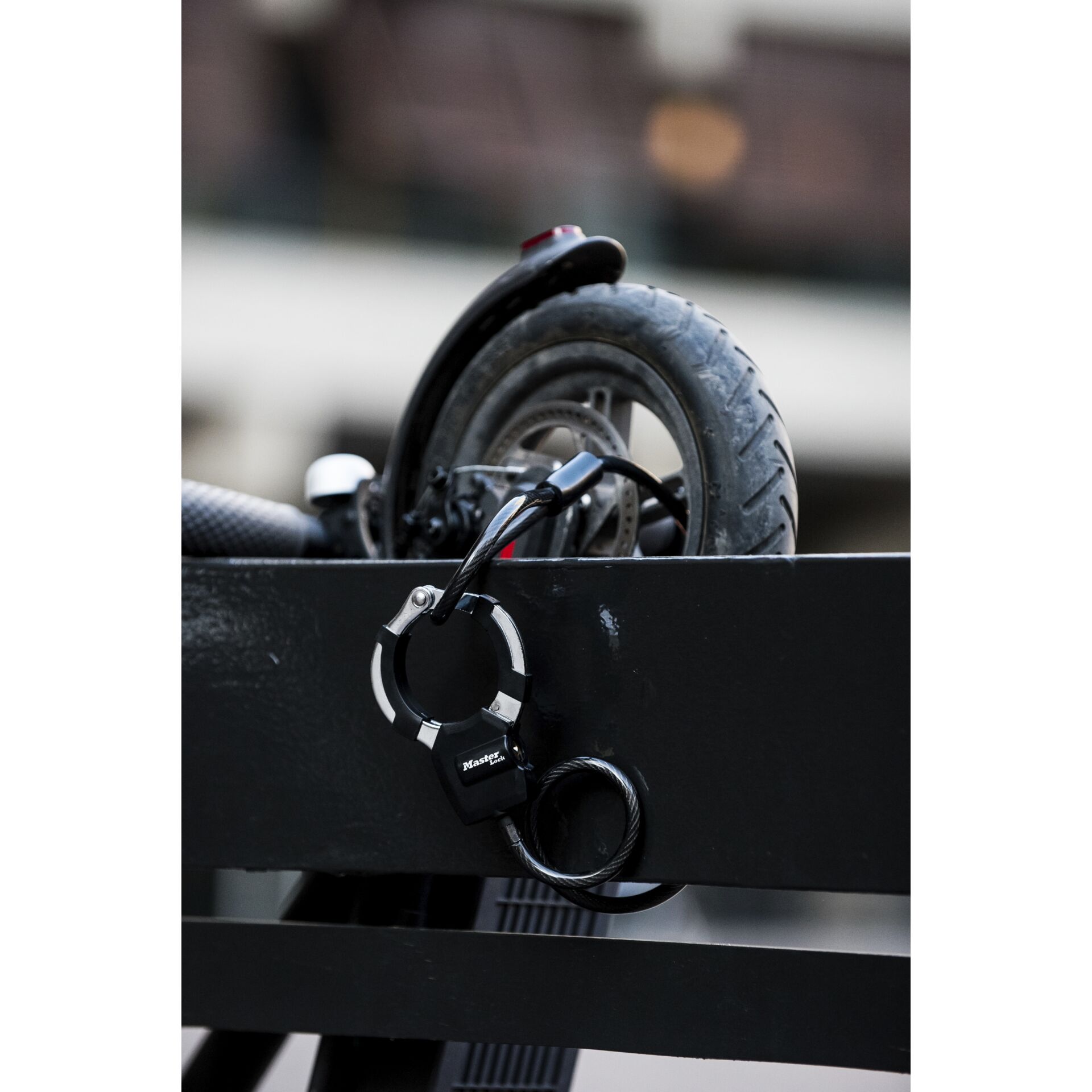 Master Lock lucchetto a manette Street Cuff 8275EURDPROBLK