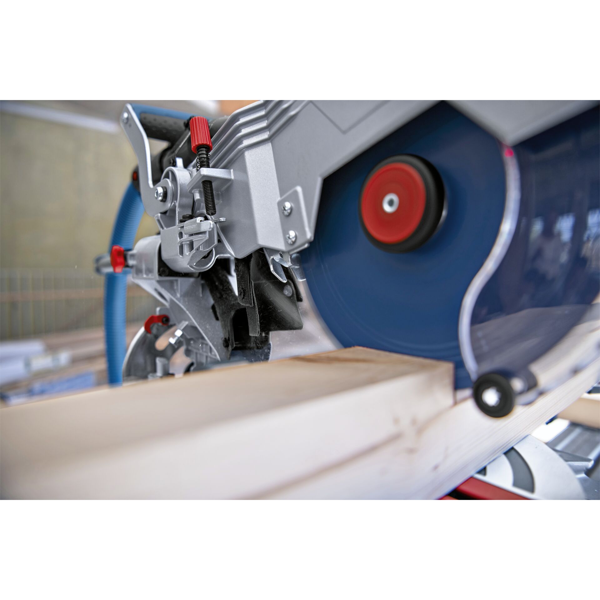 Bosch GCM 18V-216 DC solo Akku-Kapp- und Gehrungssäge
