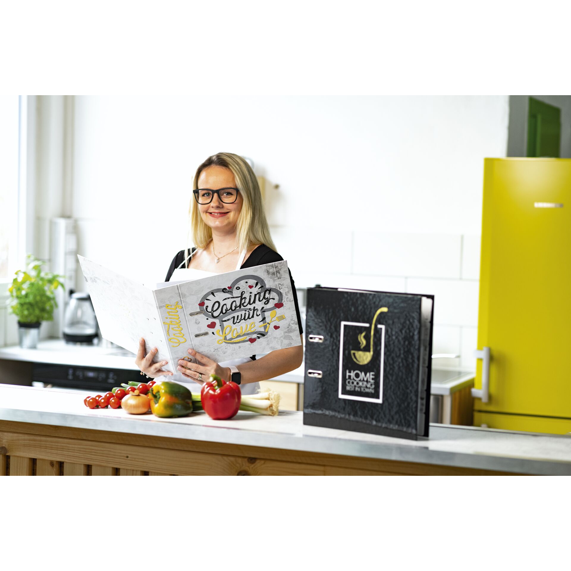 Herma Rezepte-Ordner schwarz Home Cooking DIN A4        1966