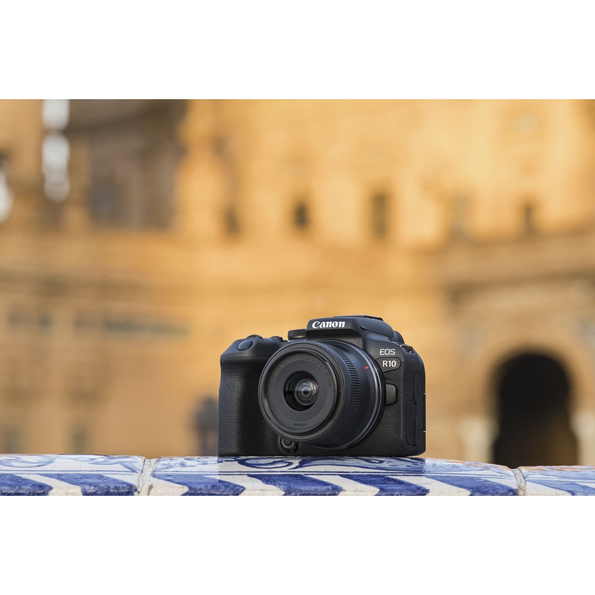 Canon EOS R10 Set + RF-S 4,5-6,3/18-45 IS STM - Canon - Autoscatto Store