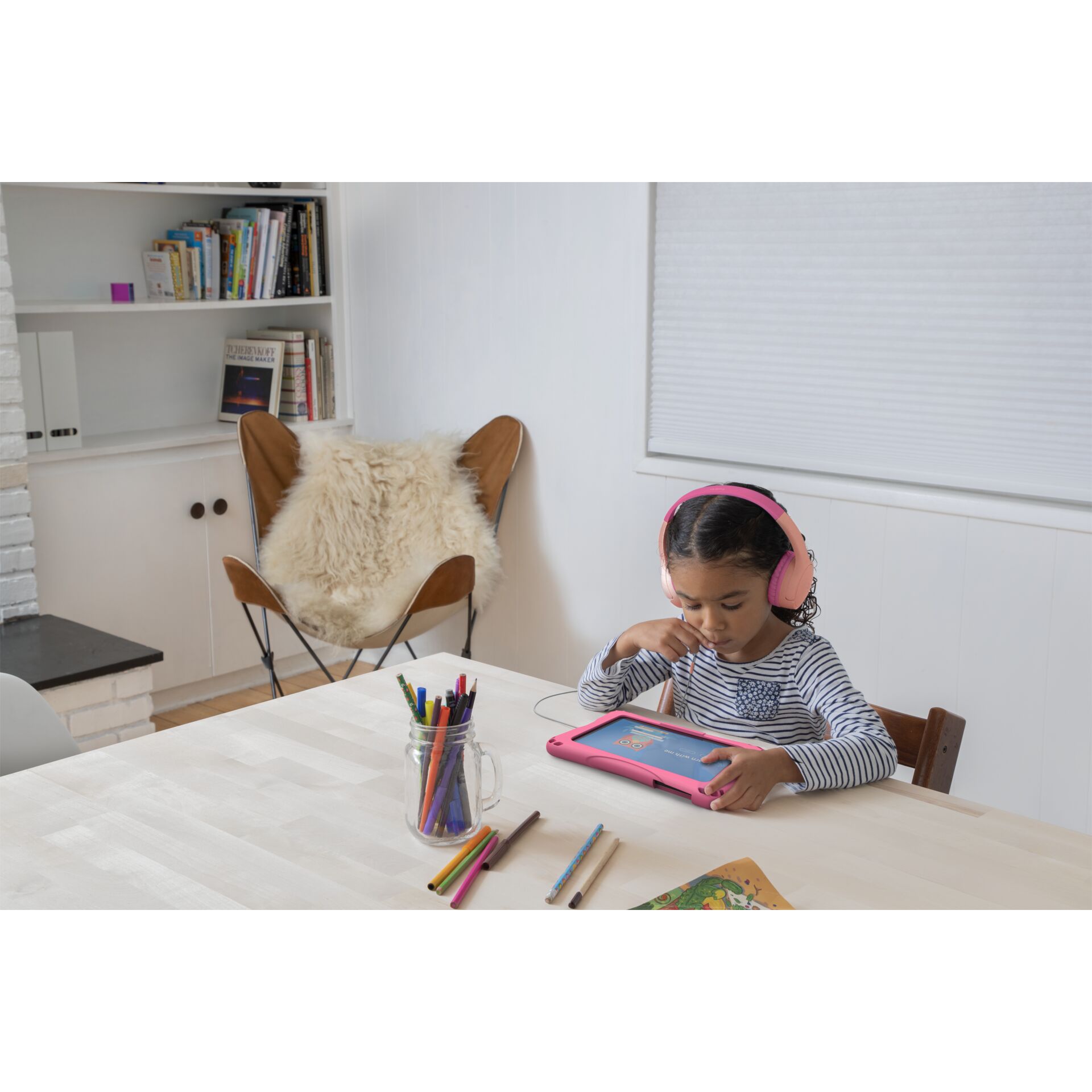 Belkin Soundform Mini On-Ear Kids Headphone pink AUD004btPK
