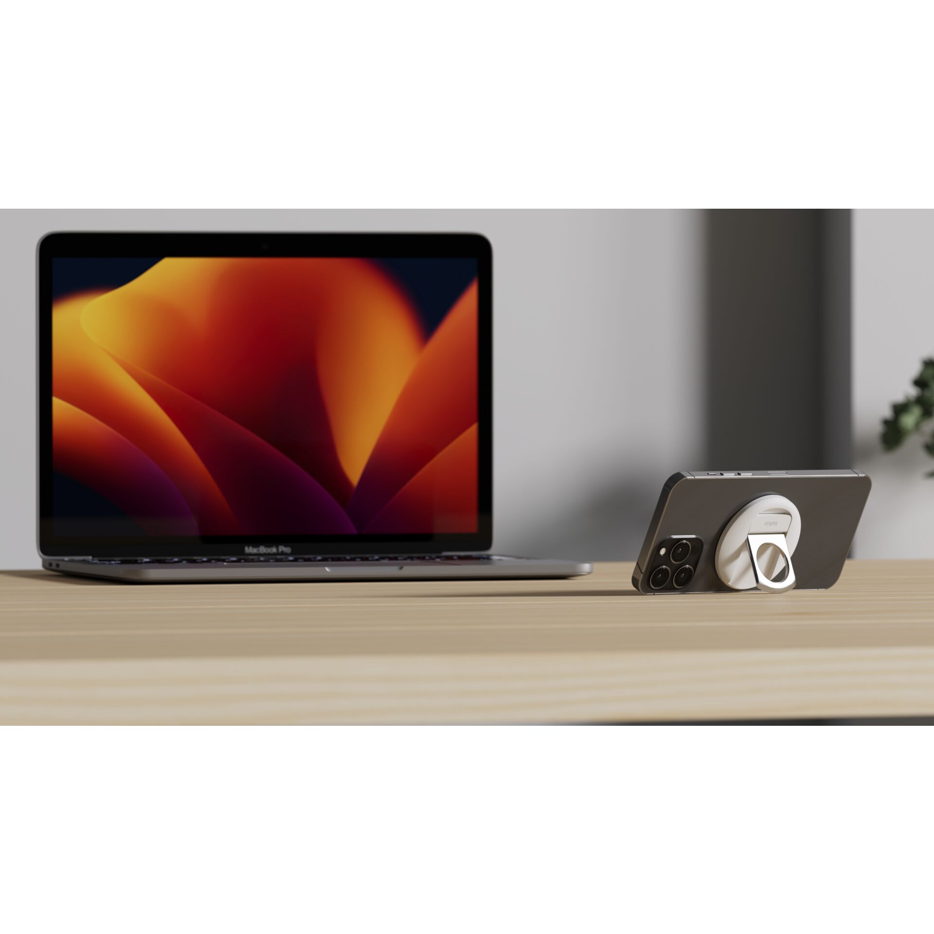 Belkin iPhone Holder w. MagSafe for Mac Notebooks wh. MMA006
