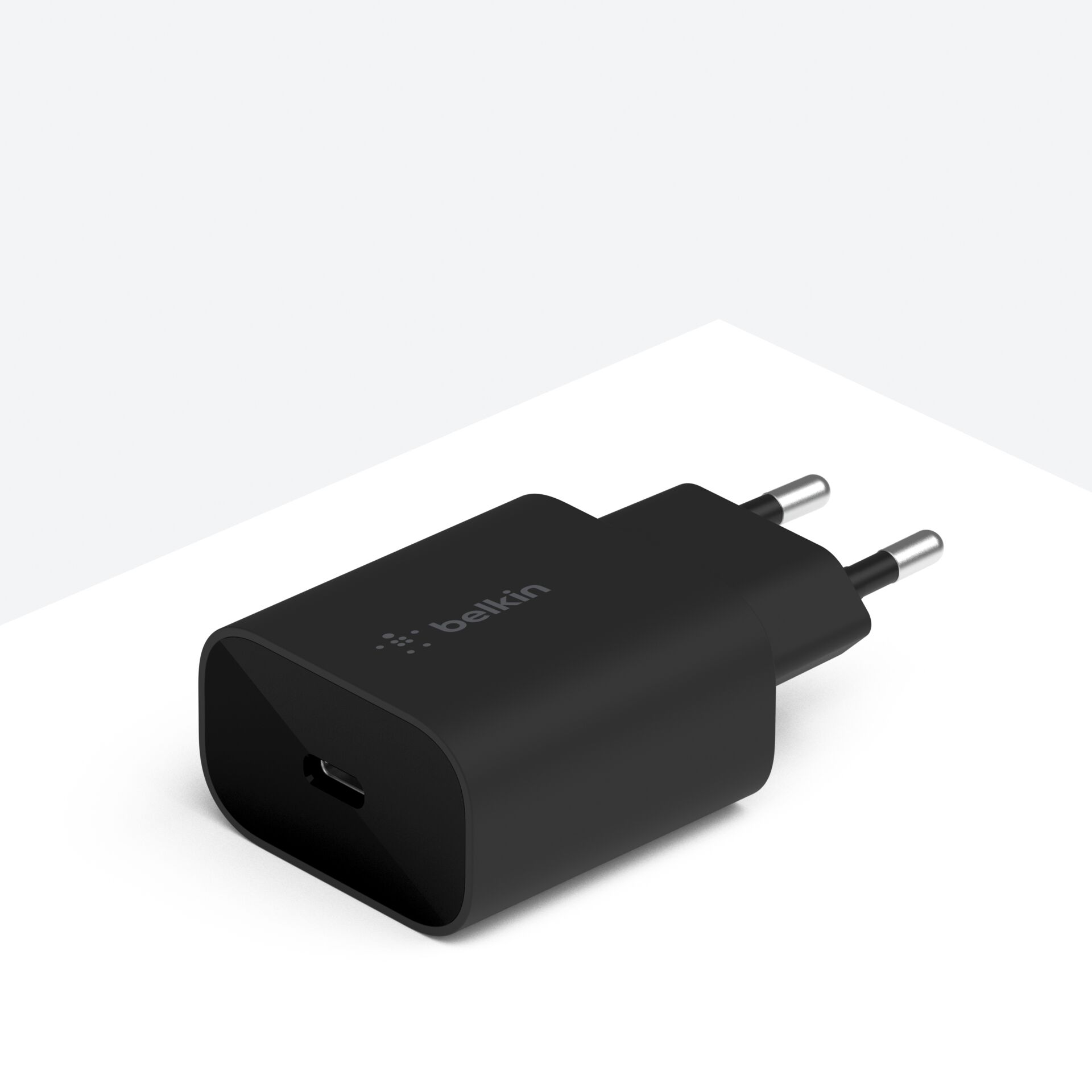 Belkin Netzladegerät USB-C 25W PD 3.0 schwarz        WCA004v