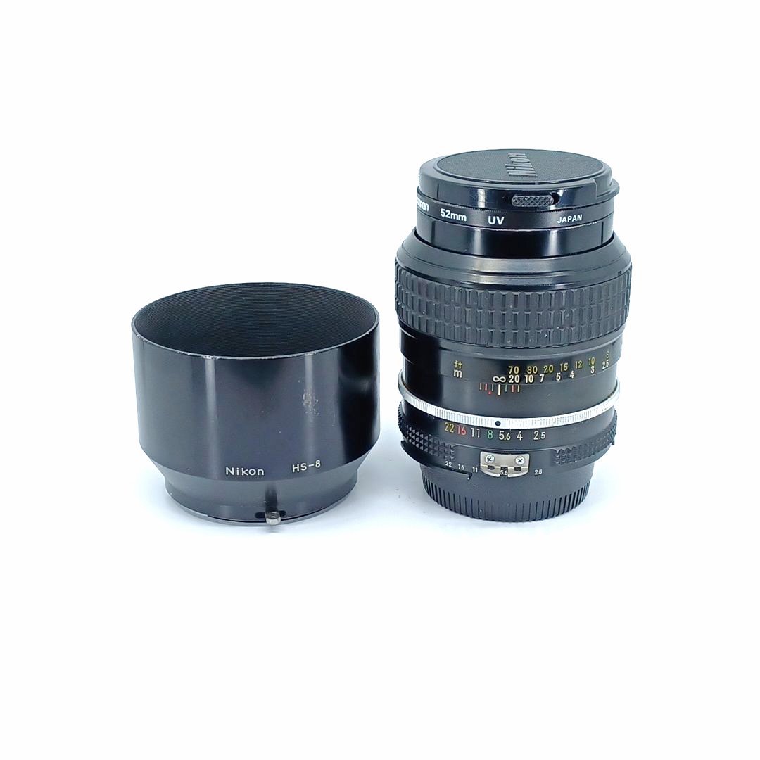 Nikkon 105/2,5 AI + Nikon Paraluce HS-8 + filtro