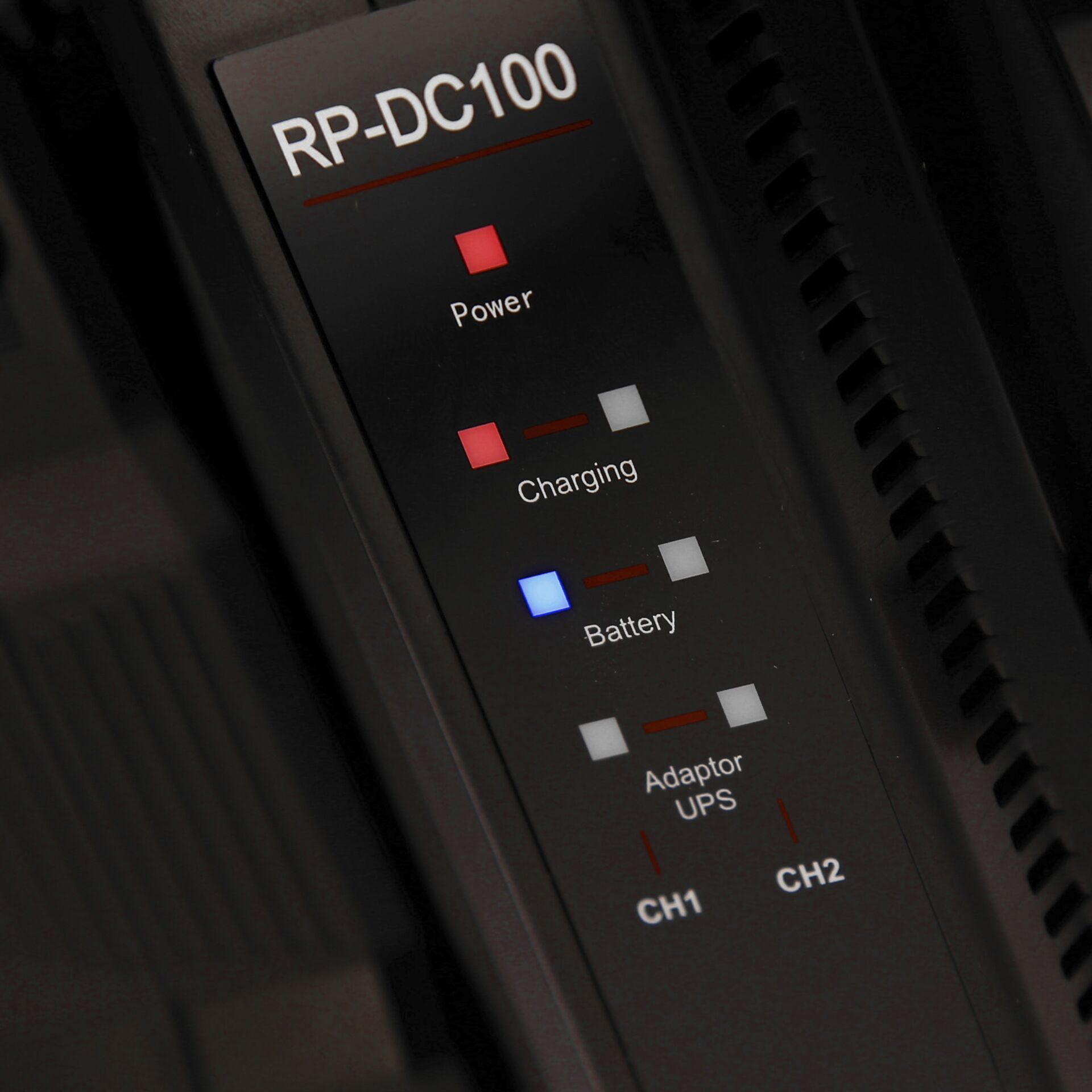 Hedbox RP-DC100V V-Mount Professional Dual Charger