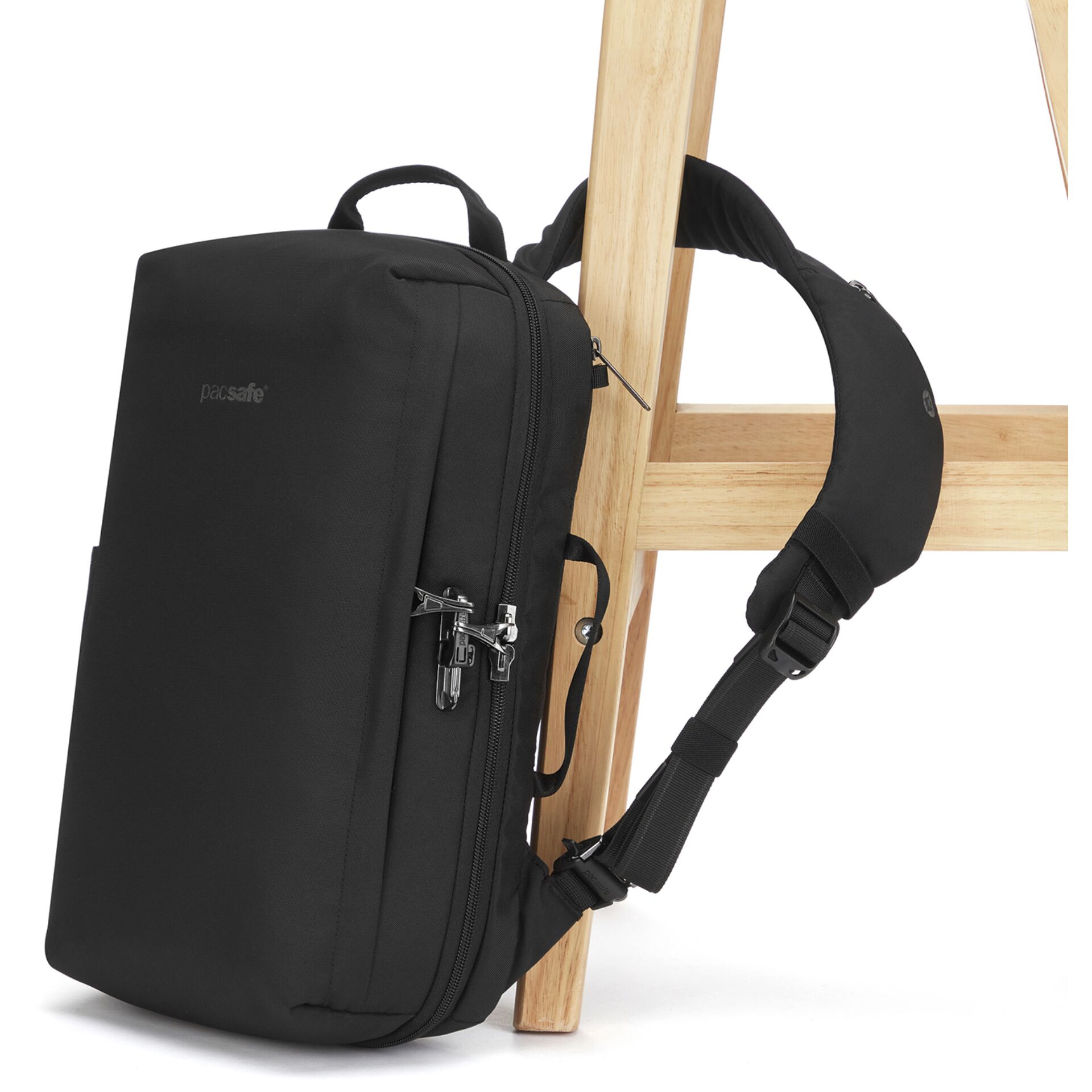Pacsafe Metrosafe X 13  schwarz Pendler Rucksack