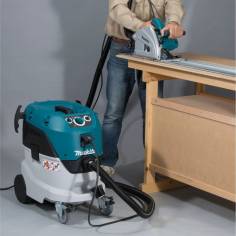 Makita VC4210M Aspiratore 2