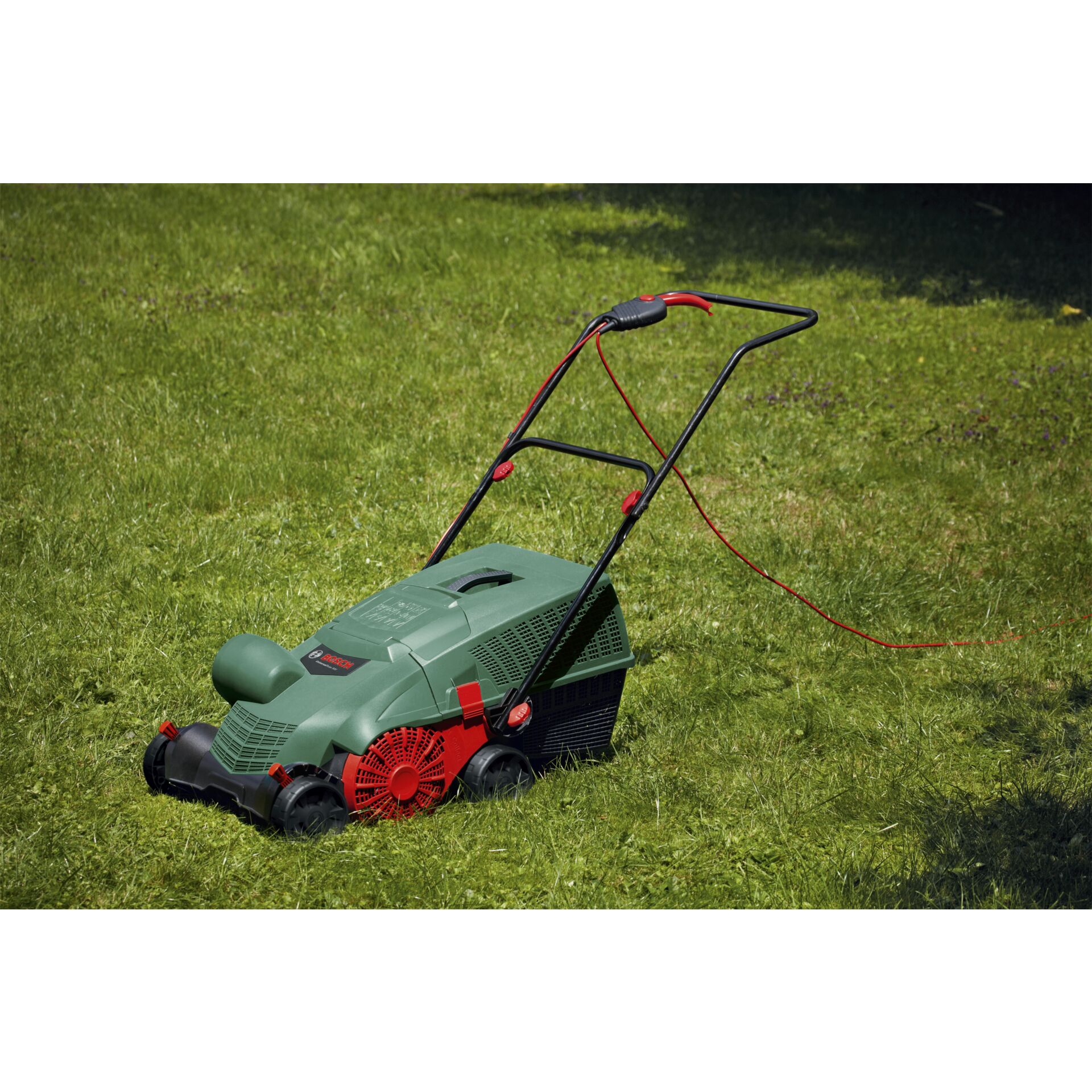 Bosch UniversalRake 900 Aeratore elettrico