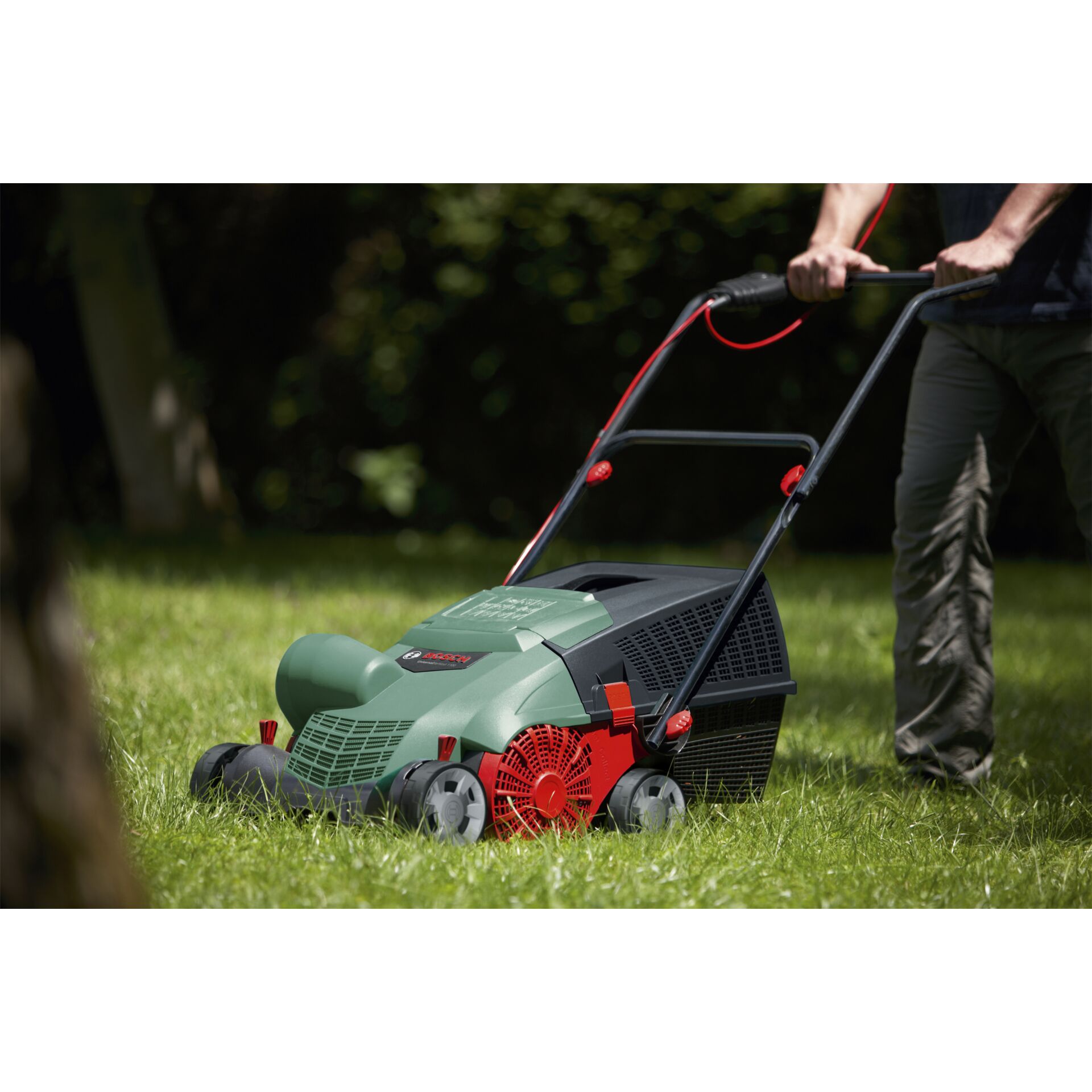 Bosch UniversalVerticut 1100 Scarificatore elettrico