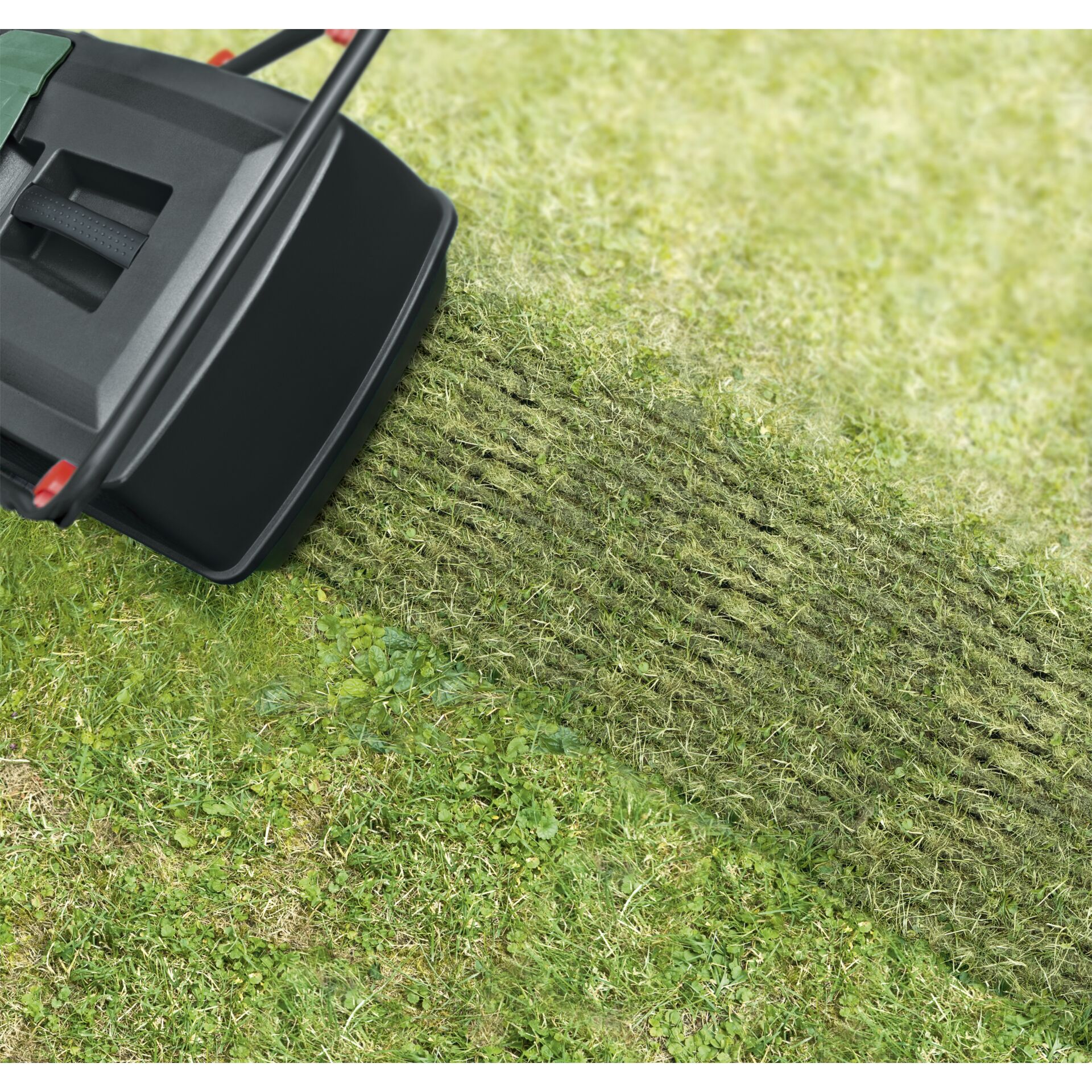 Bosch UniversalVerticut 1100 Scarificatore elettrico