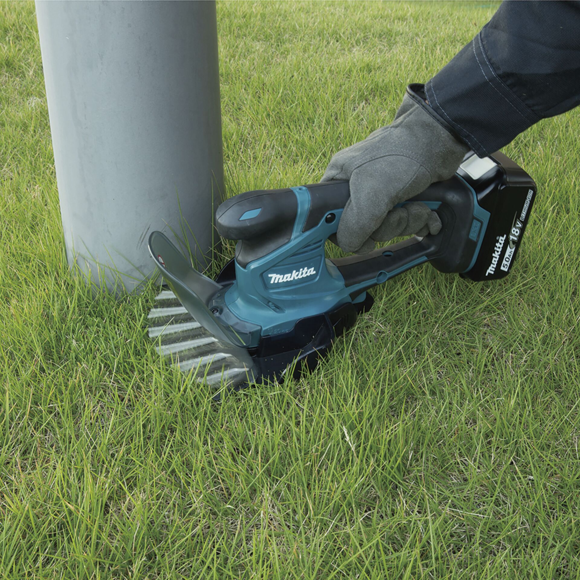Makita DUM604RFX1 Cesoie erba a batteria