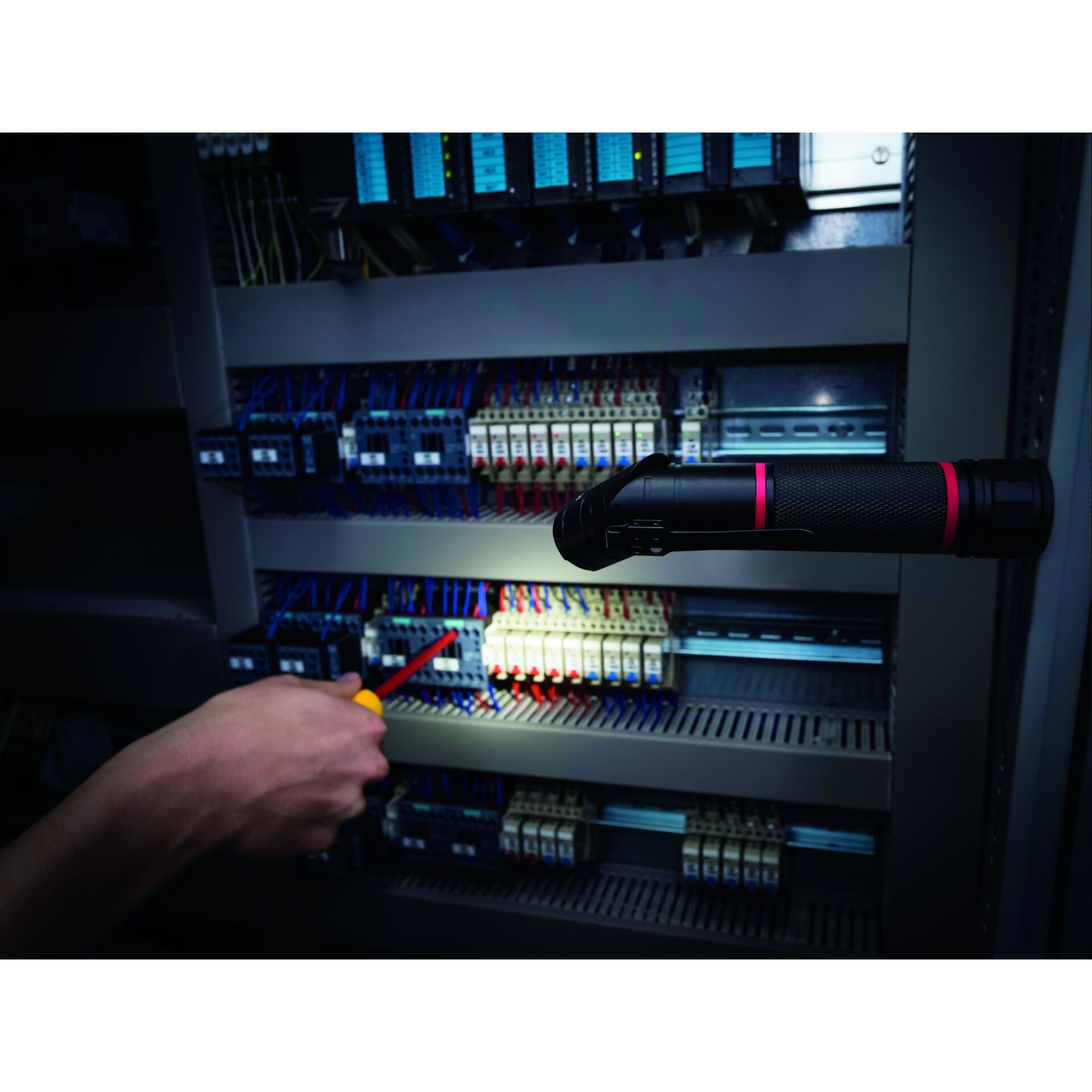 Wiha SB 246-70 LED Flashlight