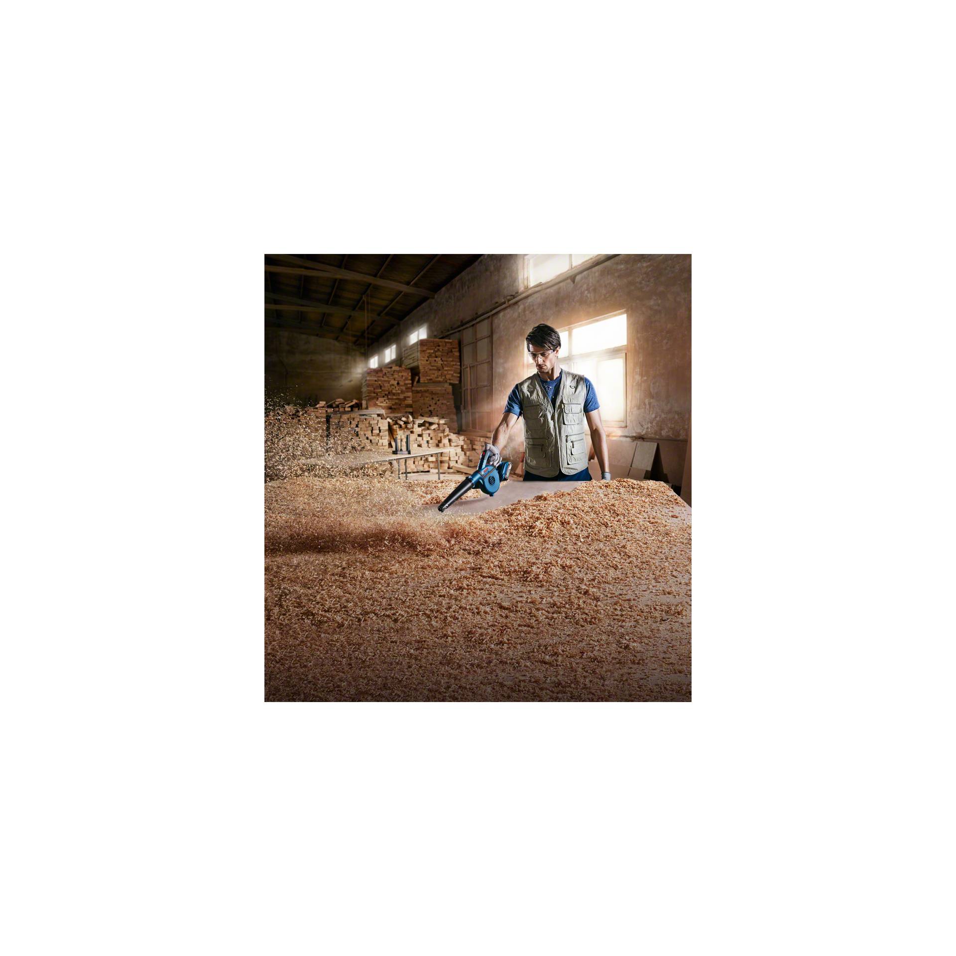 Bosch GBL 18V-120 soffiatore di foglie a batteria