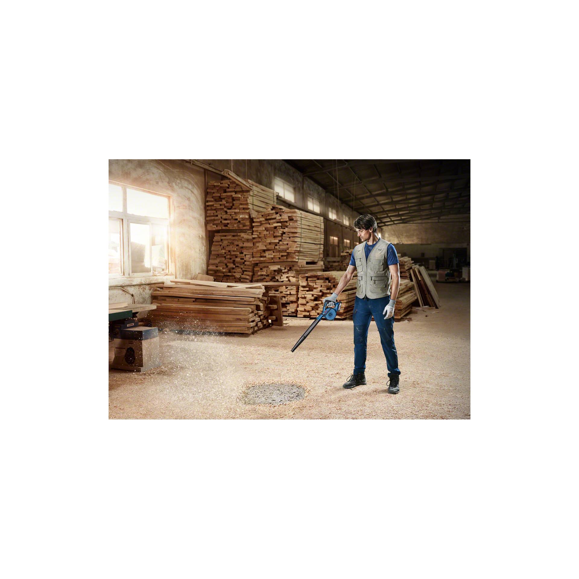 Bosch GBL 18V-120 soffiatore di foglie a batteria