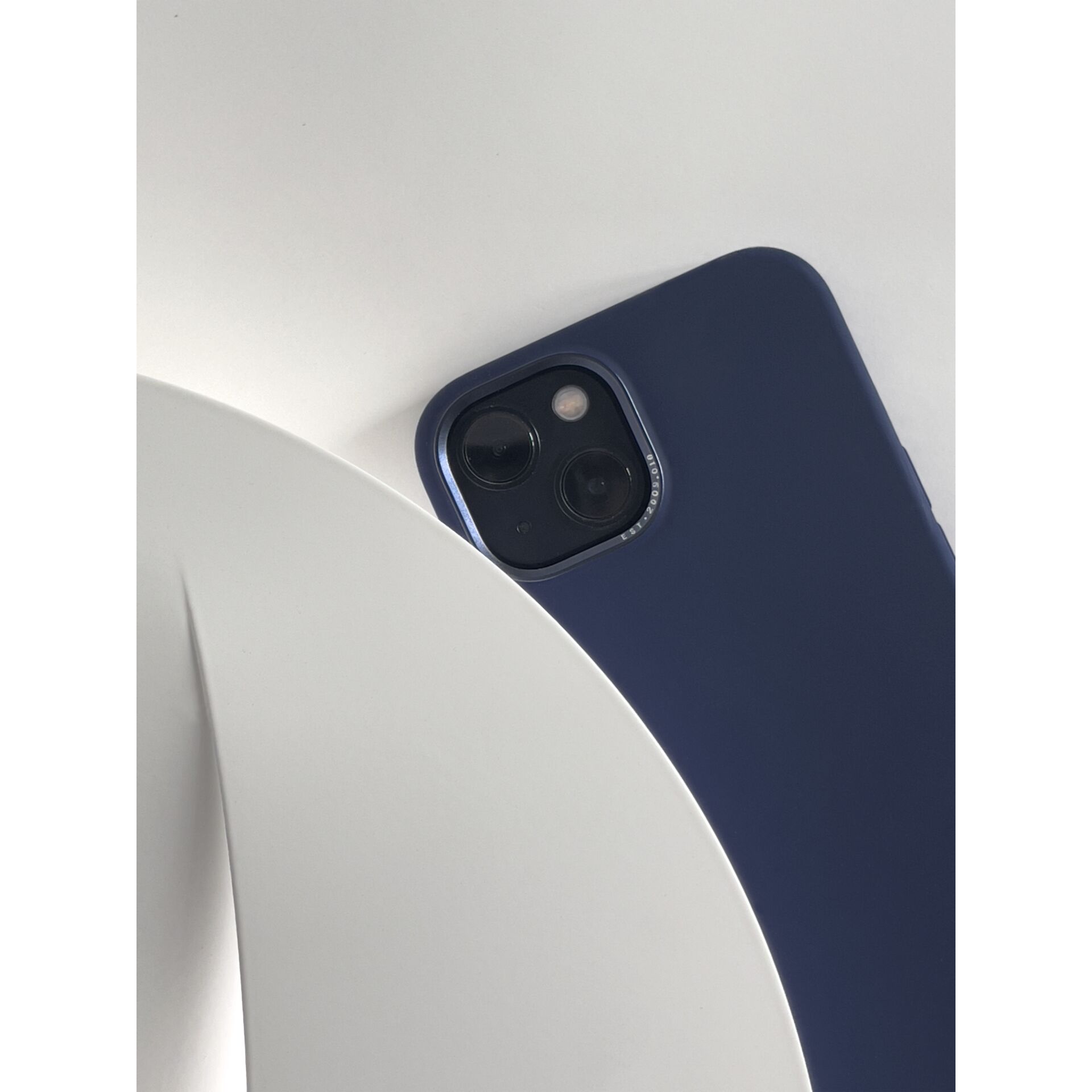 Decoded AntiMicrobial Silicone Backcover iP 14 Plus Navy Peo