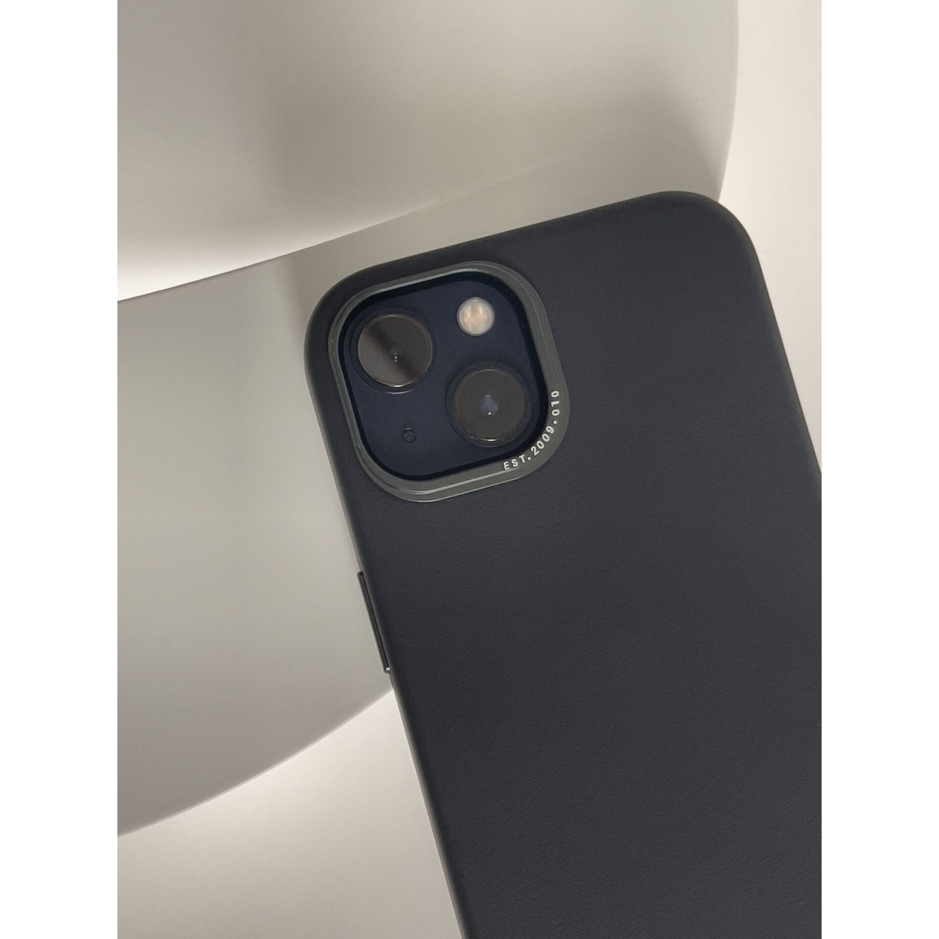 Decoded Leather Backcover iPhone 14 Plus Black