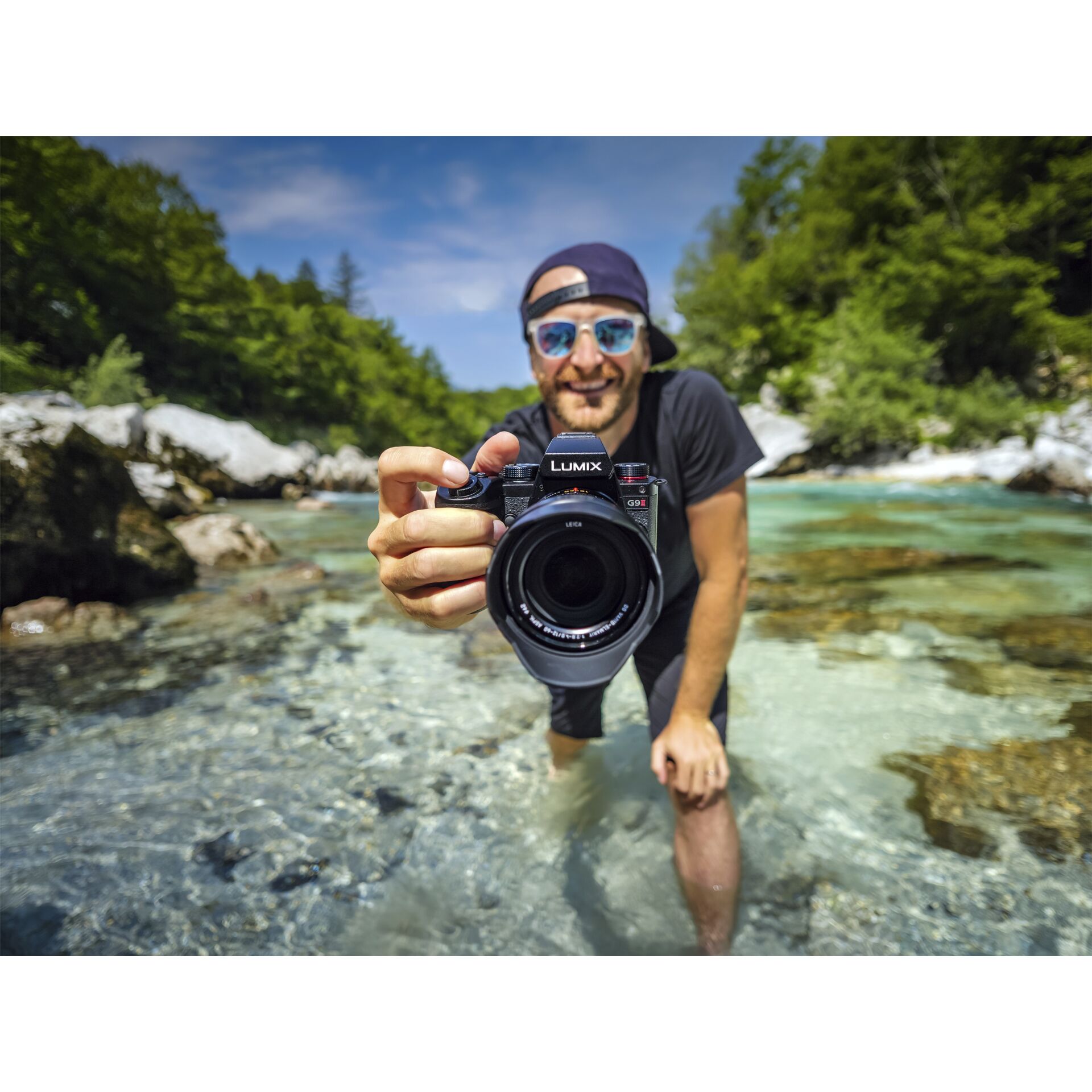 Panasonic Lumix G9 Mark II + LEICA H-ES 12-60 E