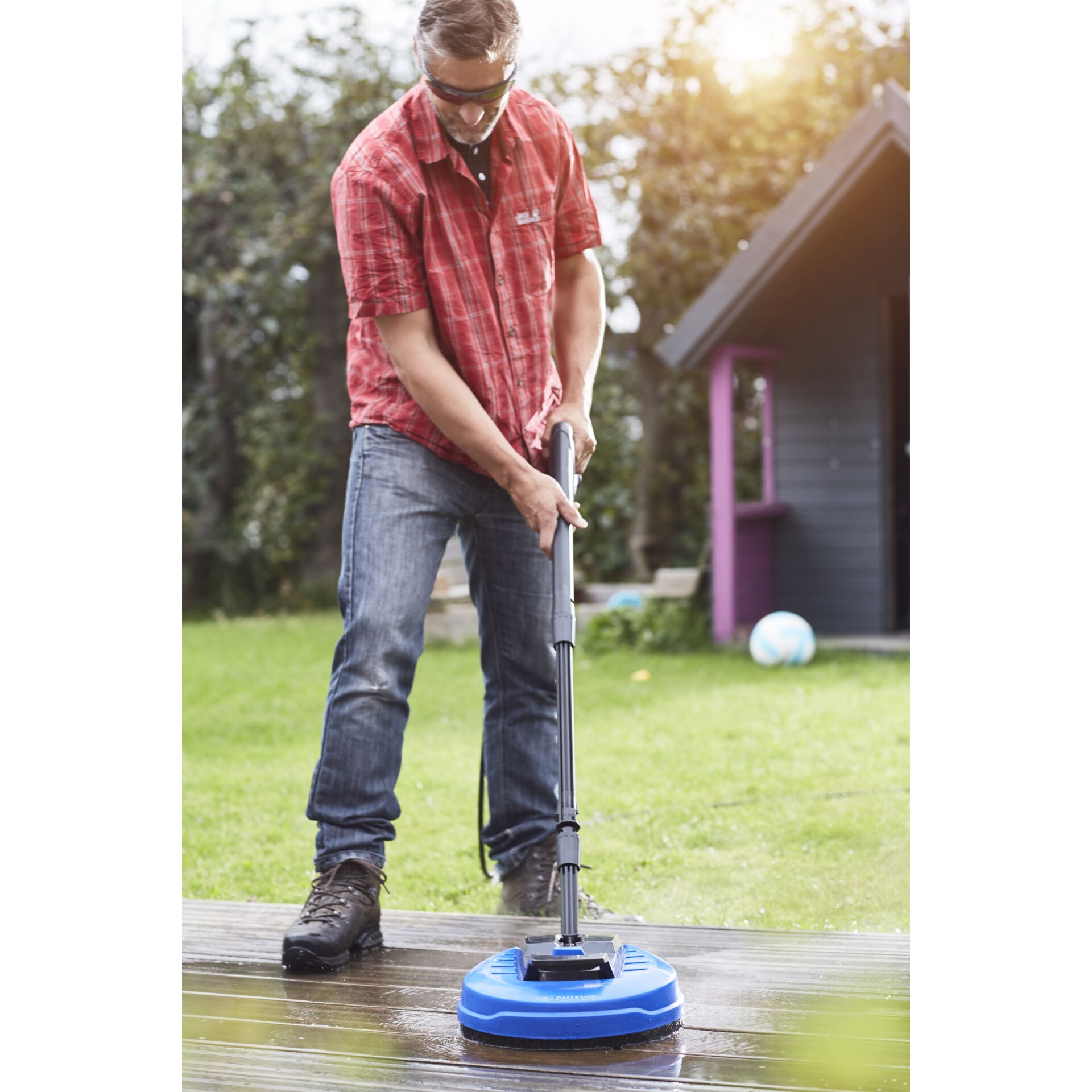 Nilfisk Power Patio Cleaner