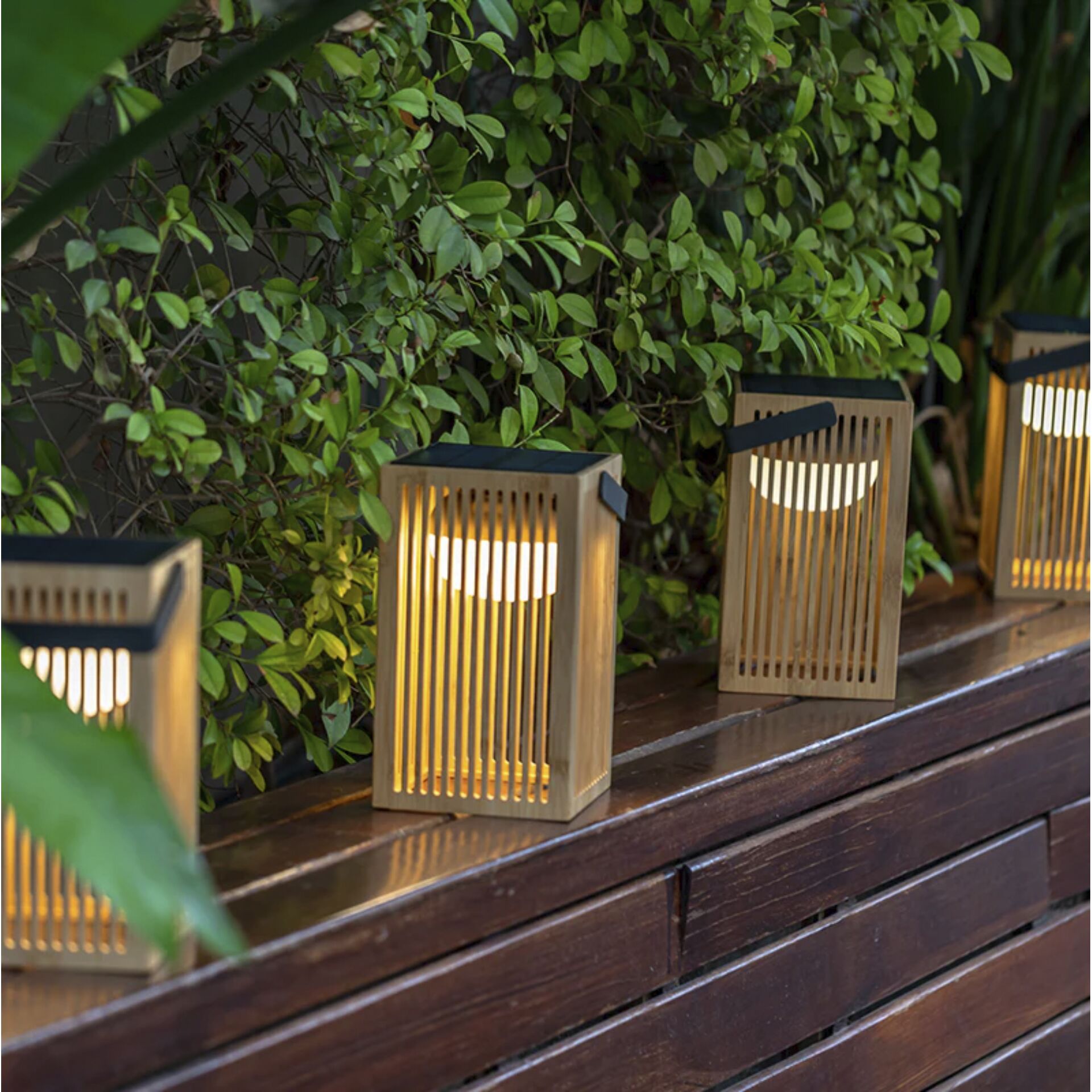New Garden OKINAWA SOLAR TABLE LAMP