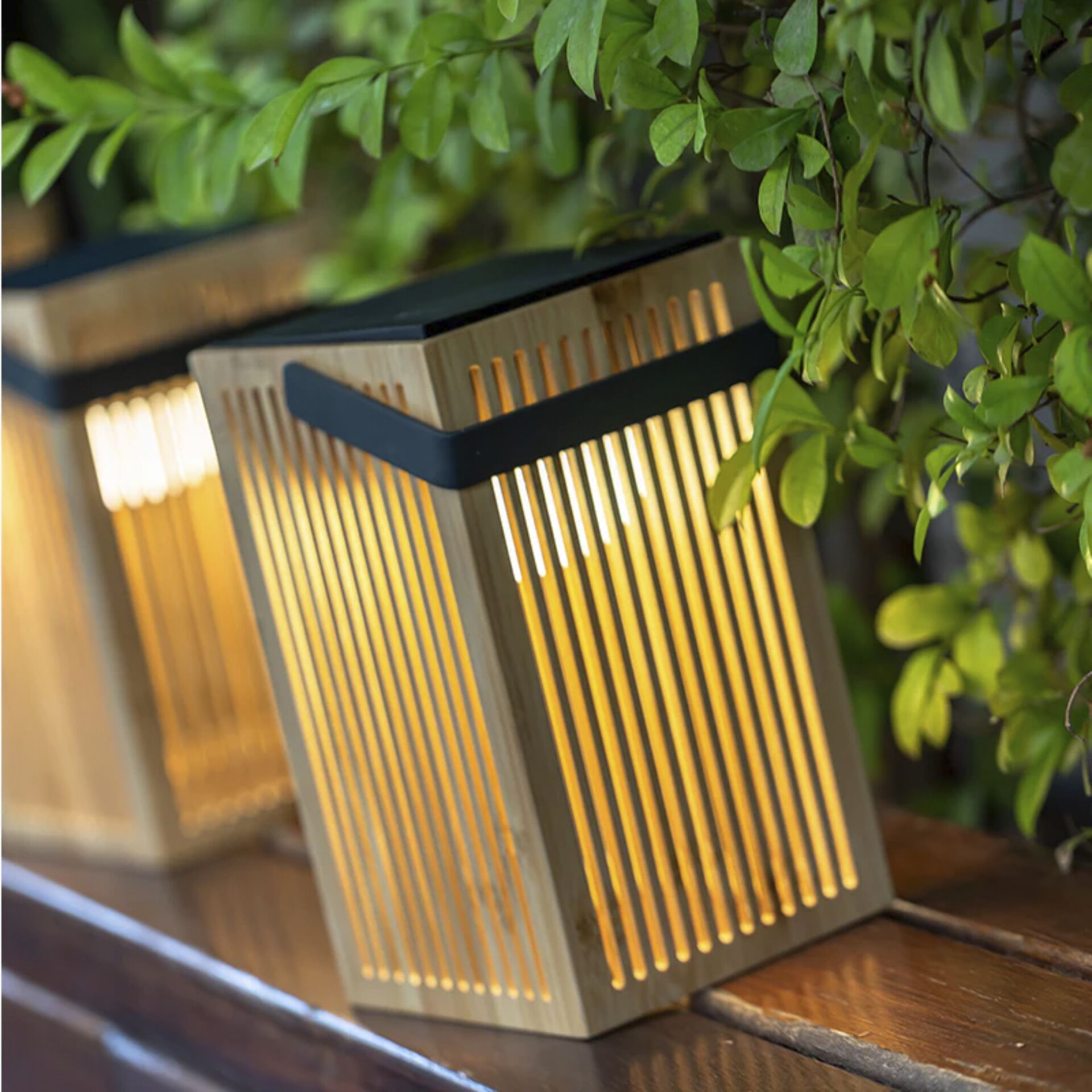 New Garden OKINAWA SOLAR TABLE LAMP