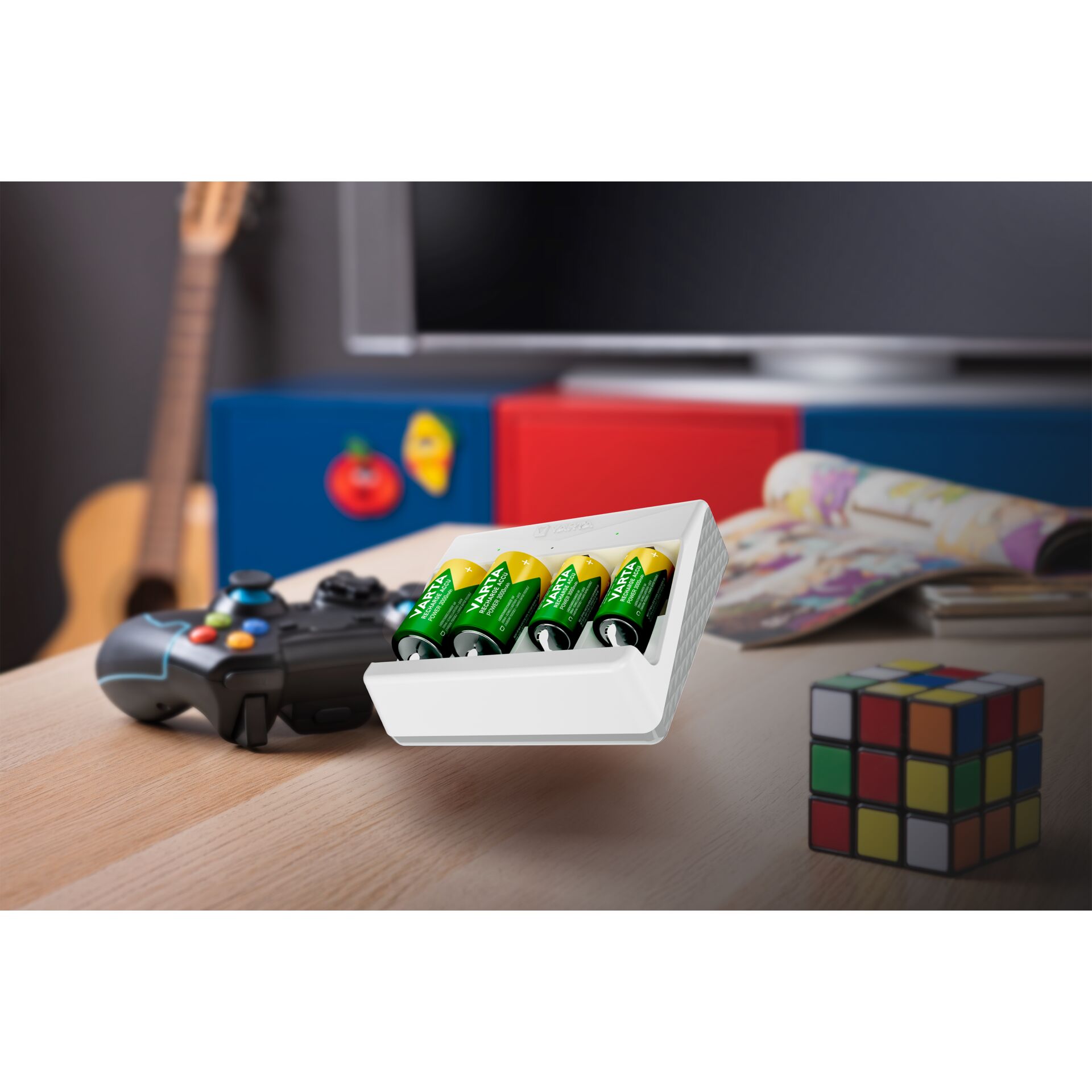 Varta Universal caricabatt. 57658 101 401