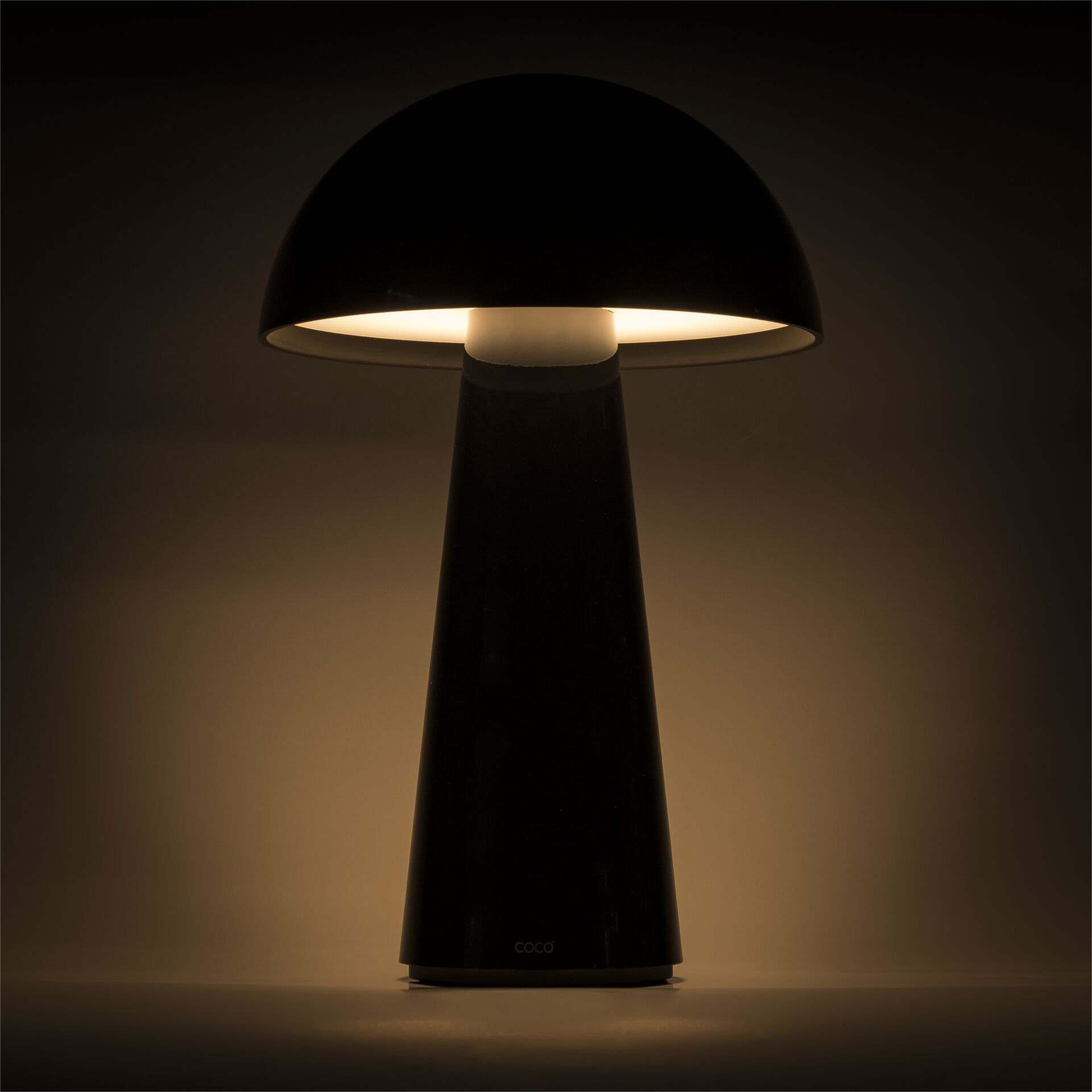 Century LED lamp. tav. COCO nero 1,5W 2700K 100 Lumen Dimm.