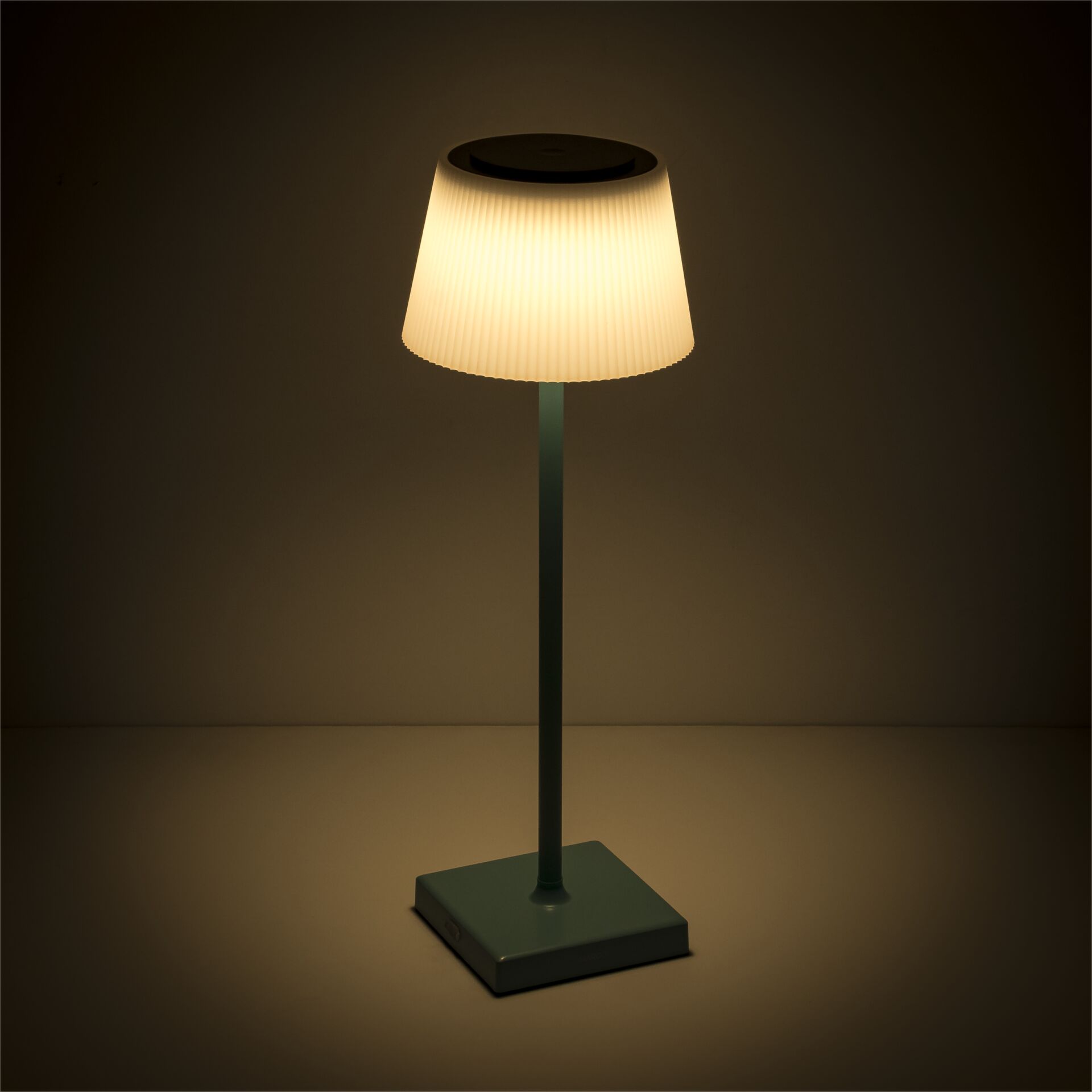Century LED lamp. tav. MARGO turchese 4W 3000K Dimm. IP54