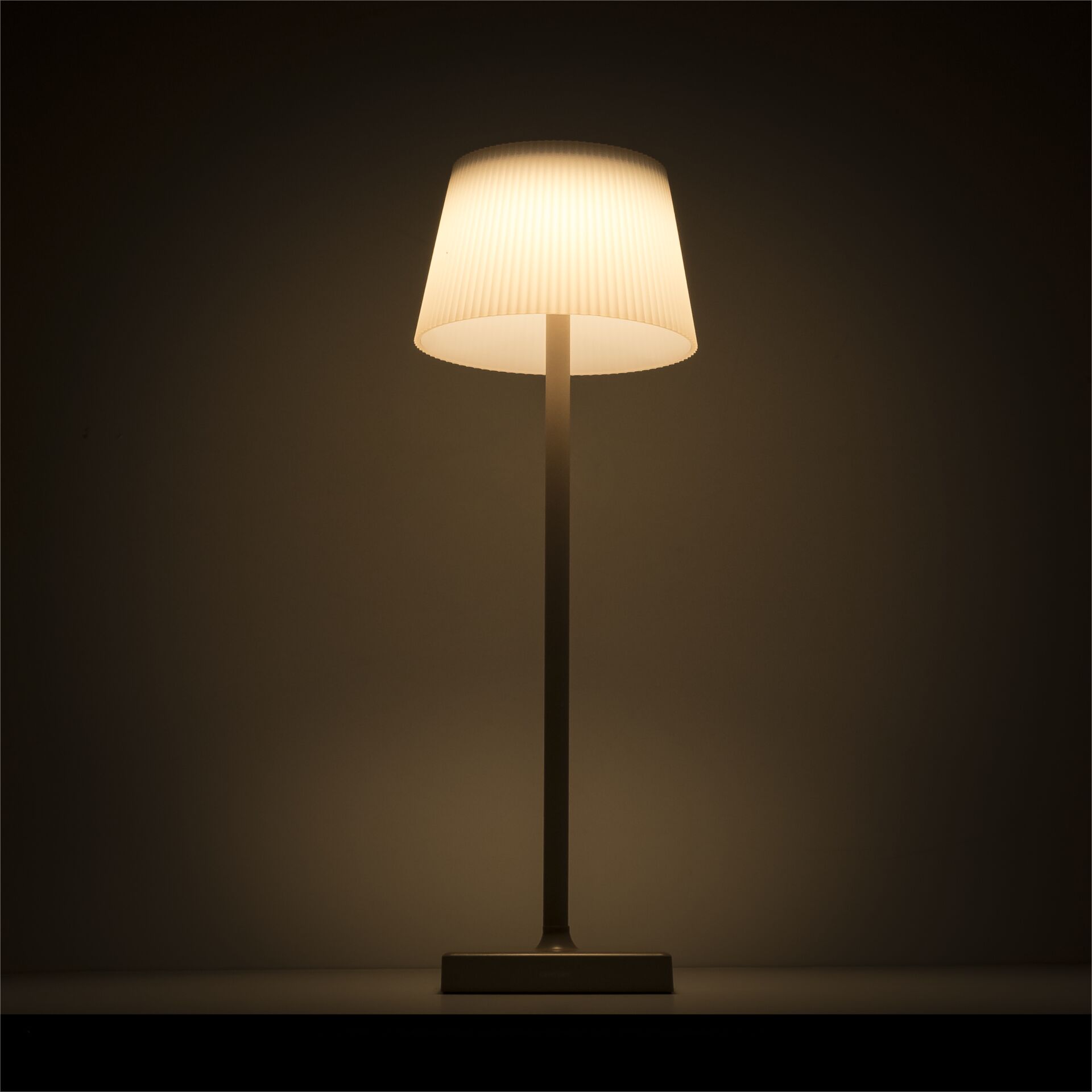 Century LED lamp. tav. MARGO tortora 4W 3000K Dimm. IP54