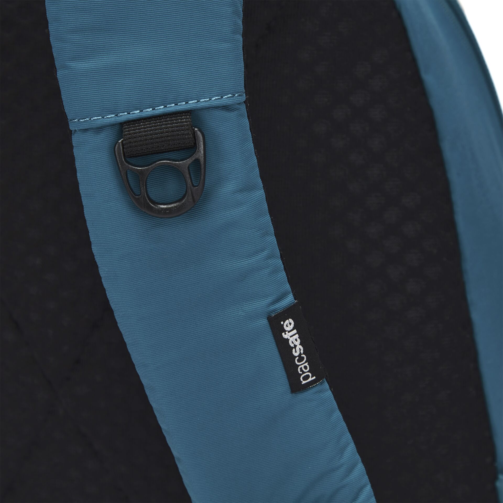 Pacsafe LS350 Rucksack ECONYL® türkis
