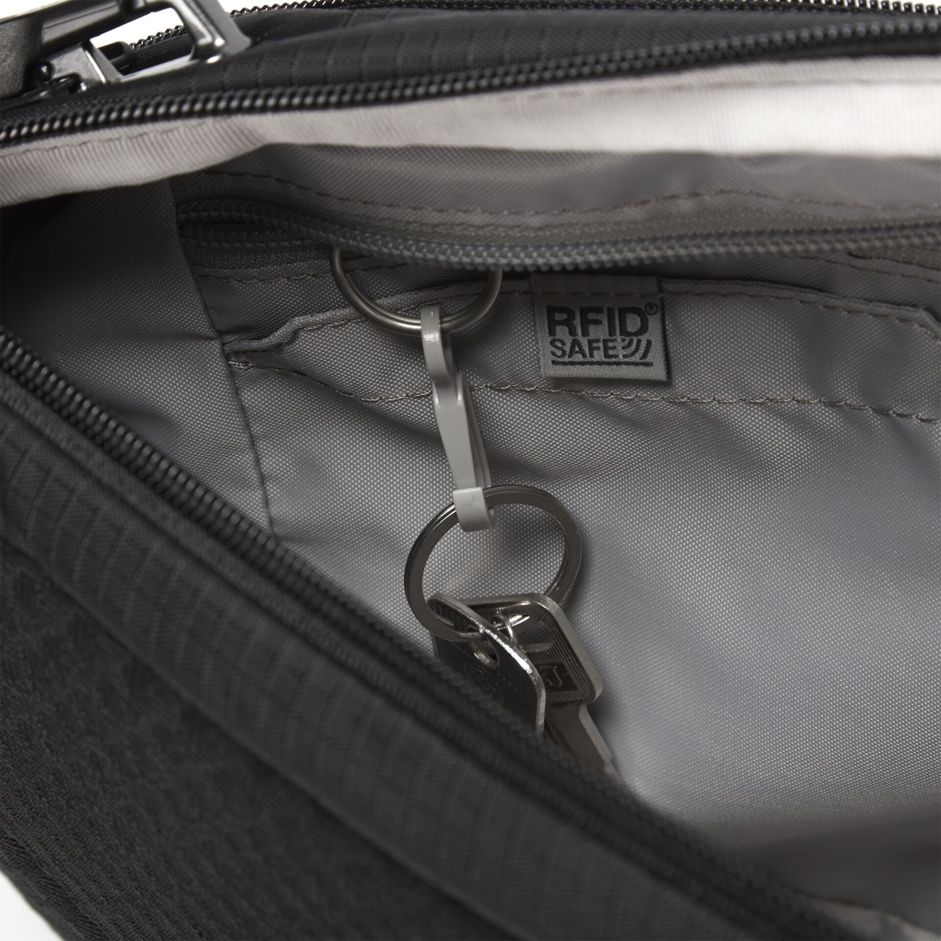 Pacsafe Vibe 325 sling pack schwarz