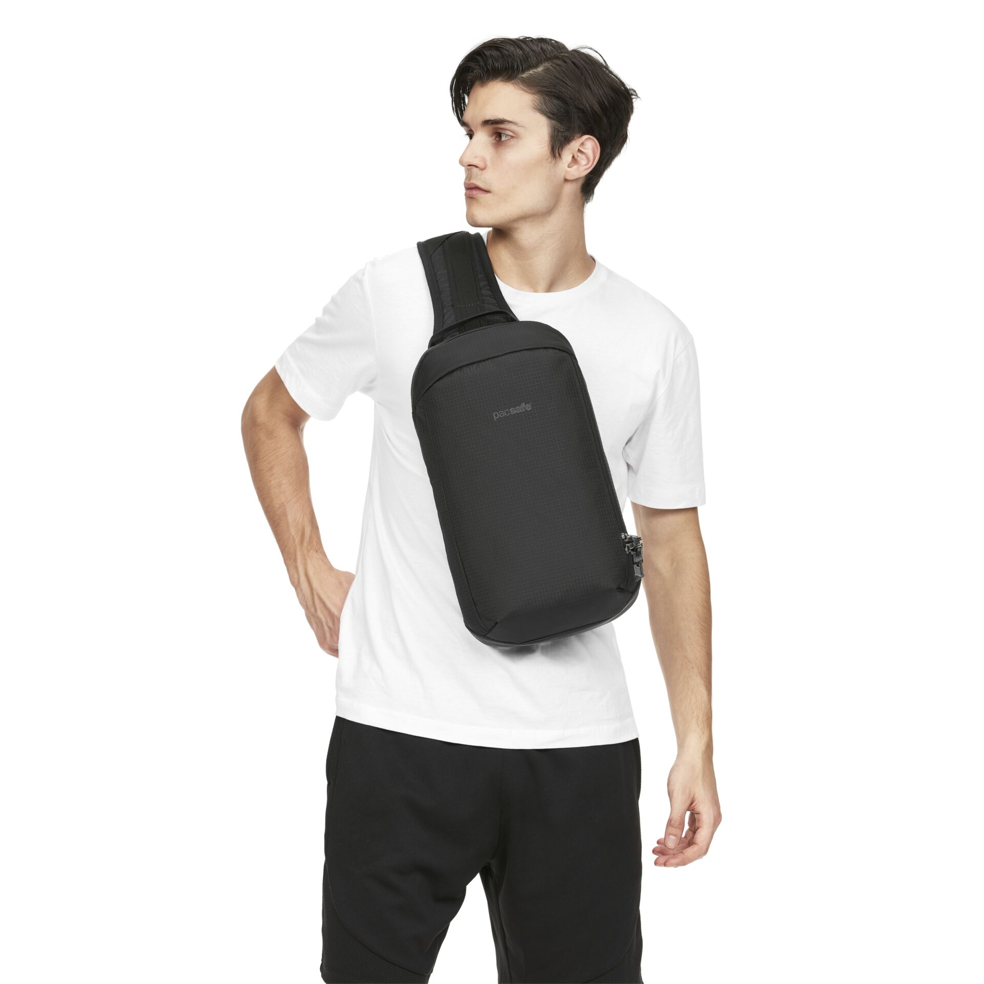 Pacsafe Vibe 325 sling pack schwarz