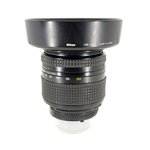Nikon AF 28-200/3,5-5,6 D + paraluce