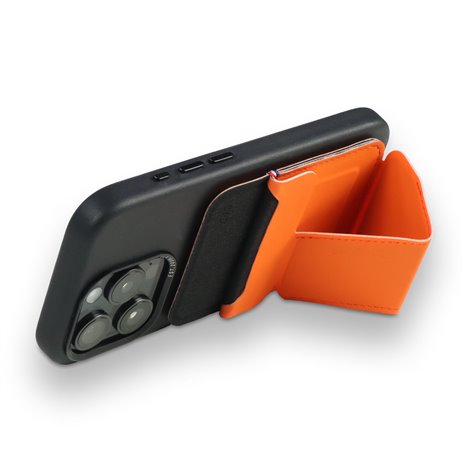 Decoded Silicone MagSafe Card Stand Sleeve Apricot Crush