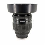 Nikon AF 28-200/3,5-5,6 D + paraluce
