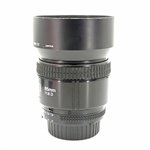 Nikon AF 85/1,8 D + paraluce HN-23